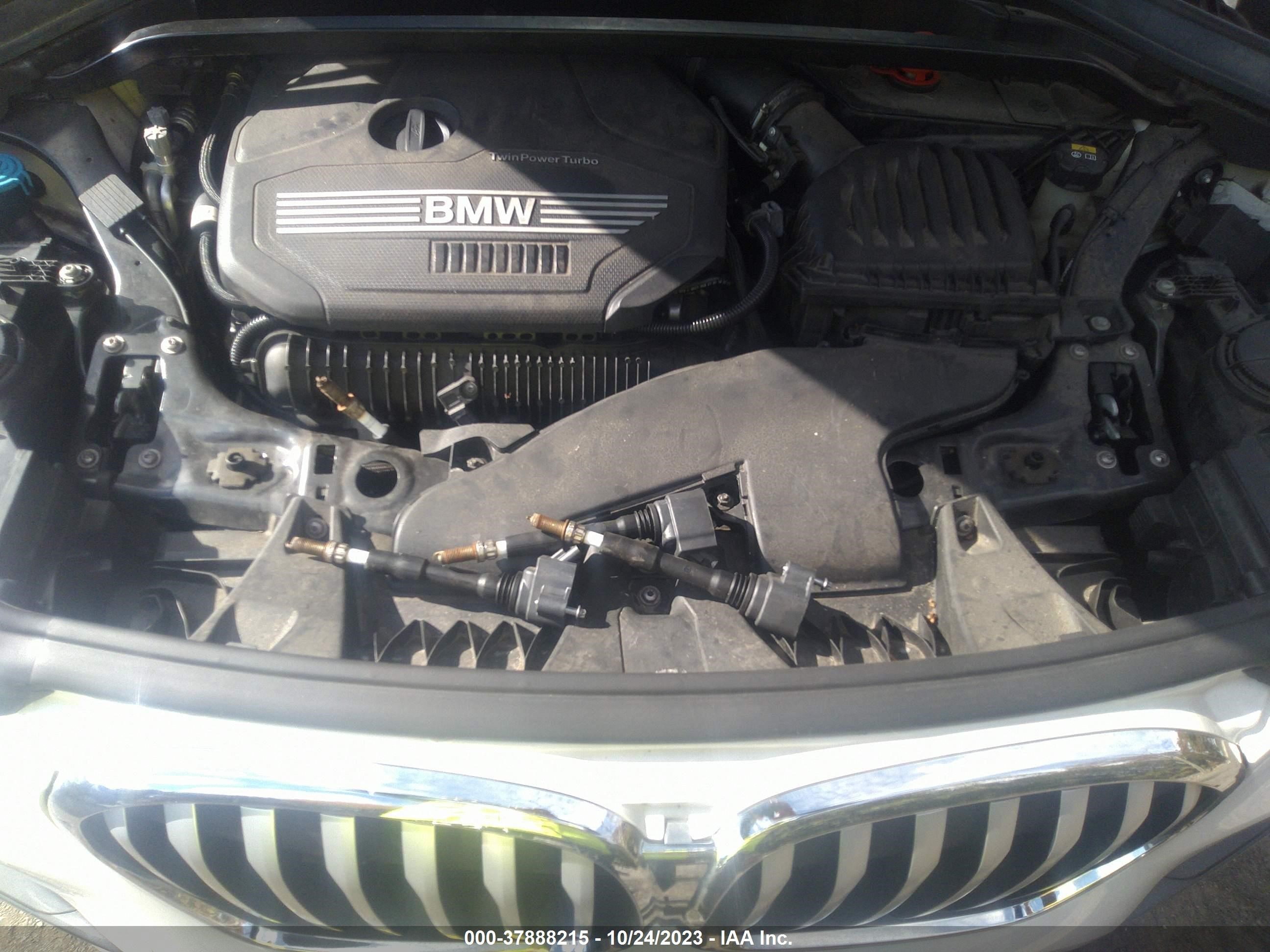 Photo 9 VIN: WBXJG9C08L5P79741 - BMW X1 