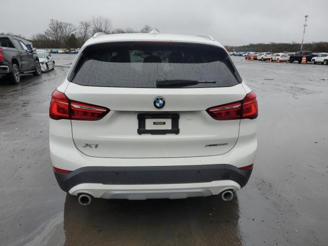 Photo 5 VIN: WBXJG9C09L3L17782 - BMW X1 