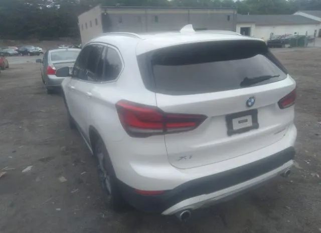 Photo 2 VIN: WBXJG9C09M5T69130 - BMW X1 