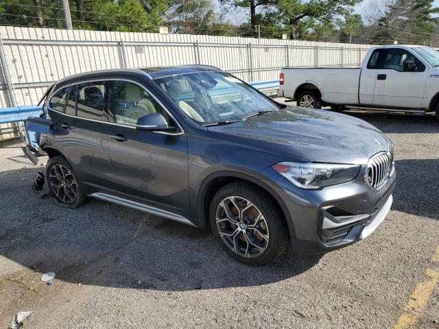 Photo 3 VIN: WBXJG9C09M5T76823 - BMW X1 