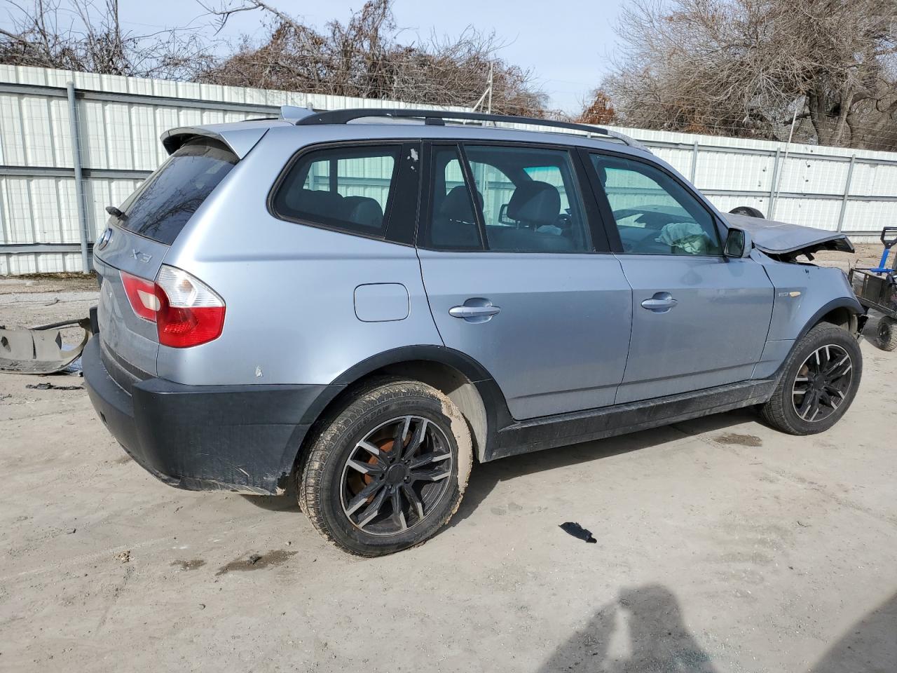 Photo 2 VIN: WBXPA73434WB28132 - BMW X3 