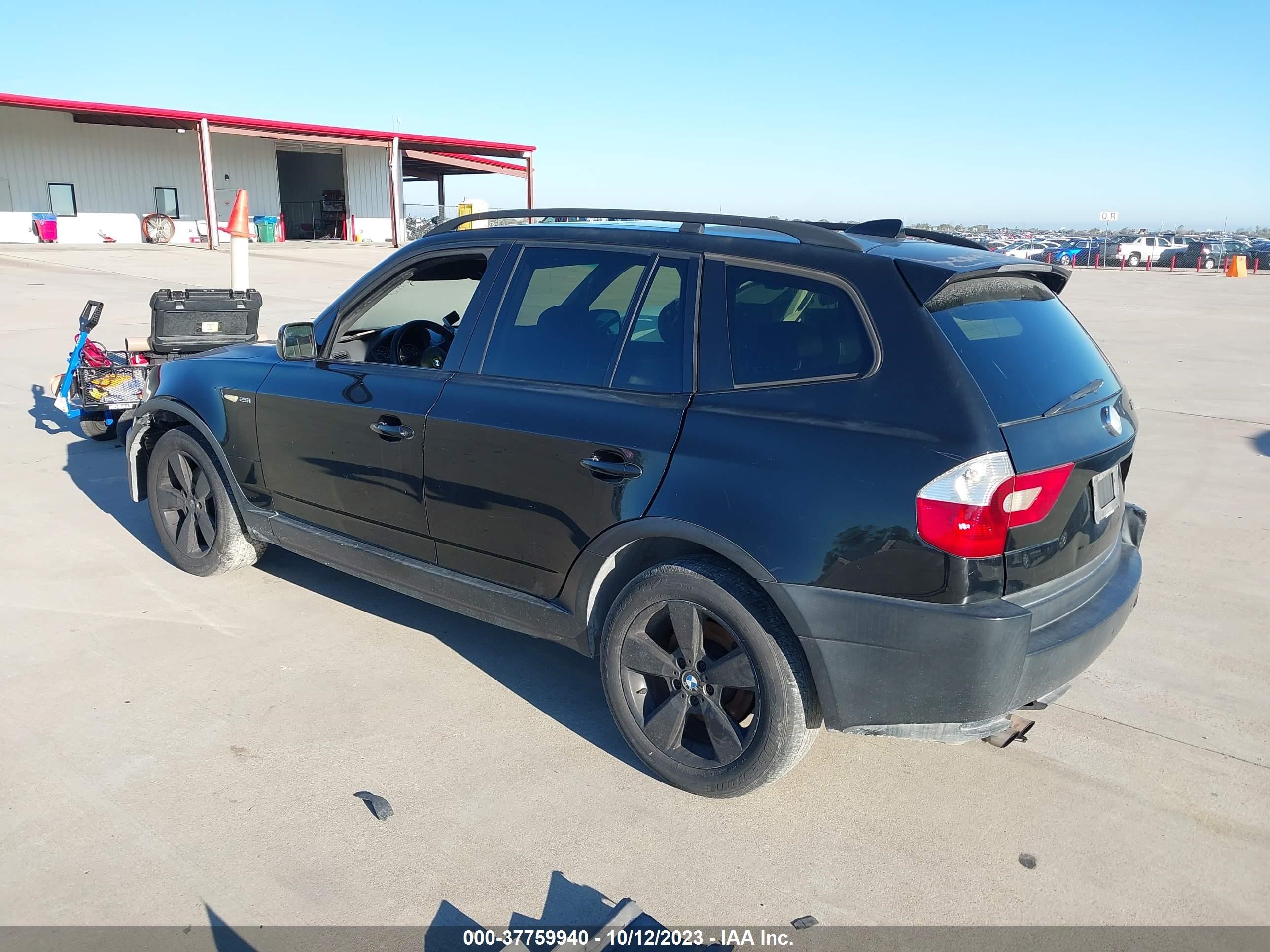 Photo 2 VIN: WBXPA73444WB23828 - BMW X3 