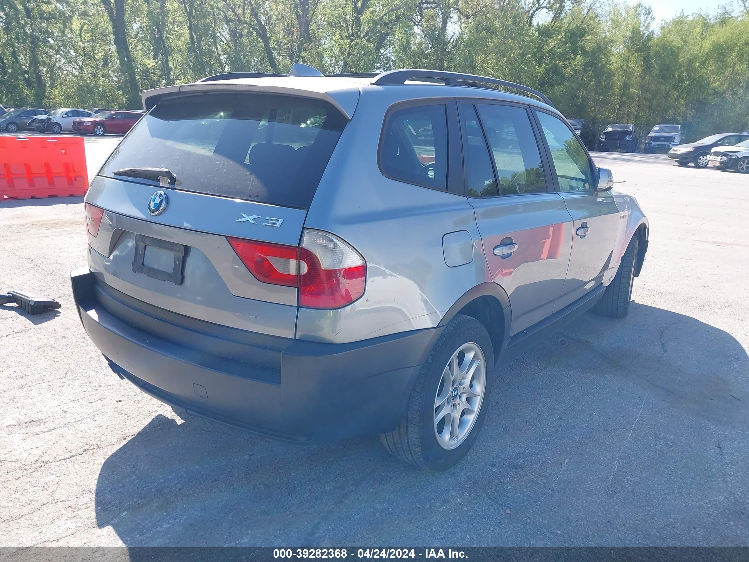 Photo 3 VIN: WBXPA73475WC50140 - BMW X3 