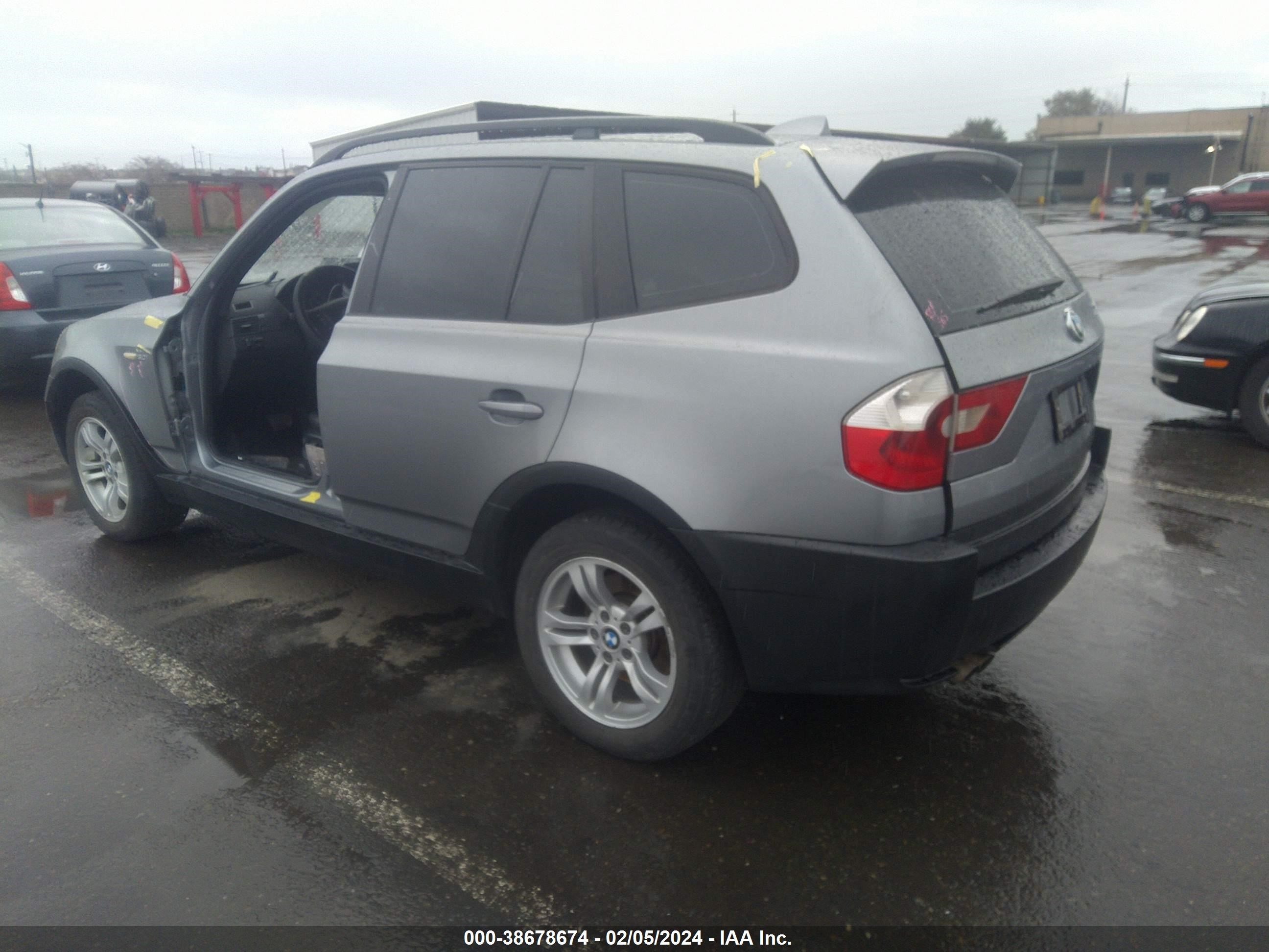 Photo 2 VIN: WBXPA93405WD08505 - BMW X3 