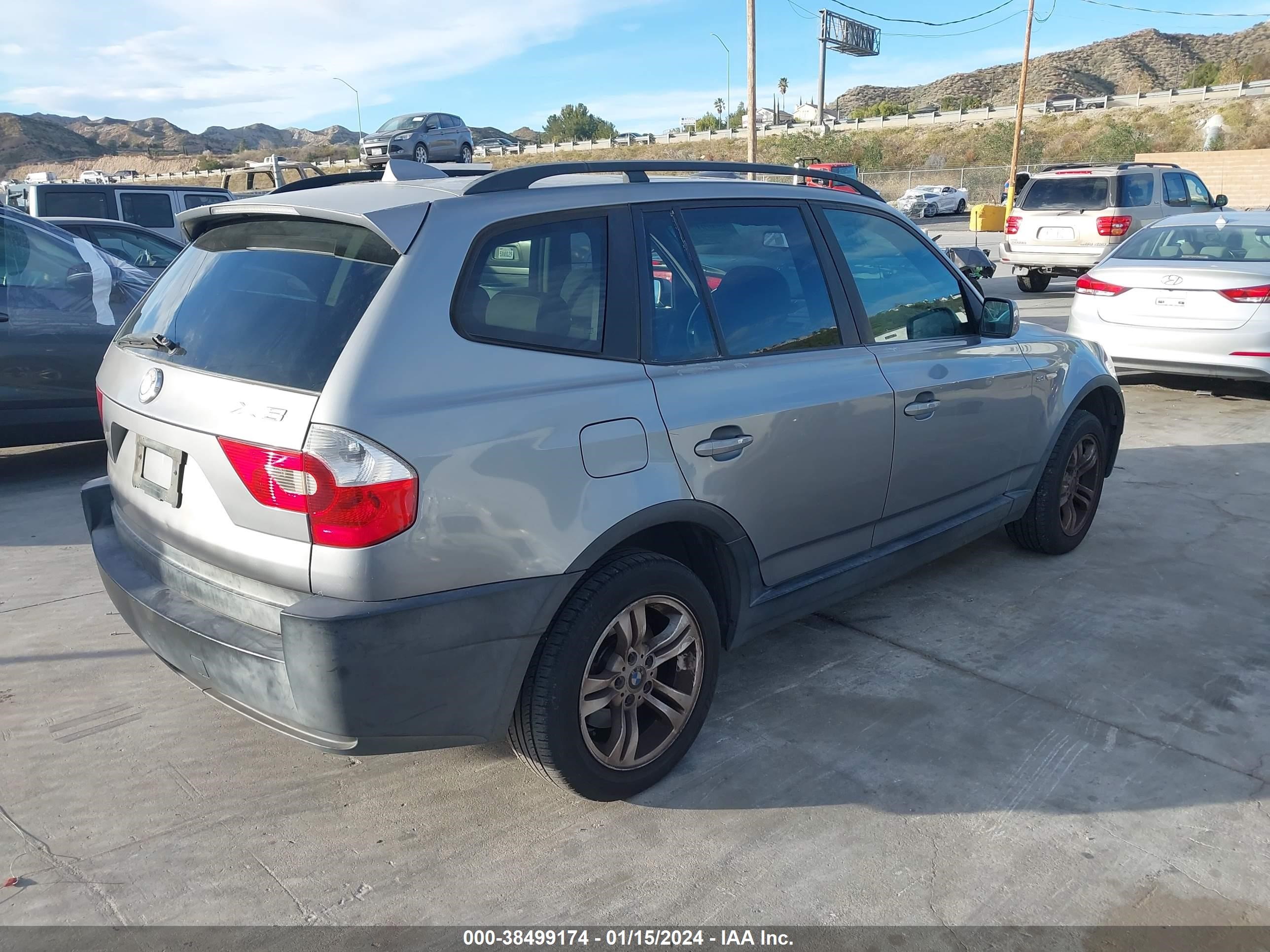 Photo 3 VIN: WBXPA93415WD10702 - BMW X3 