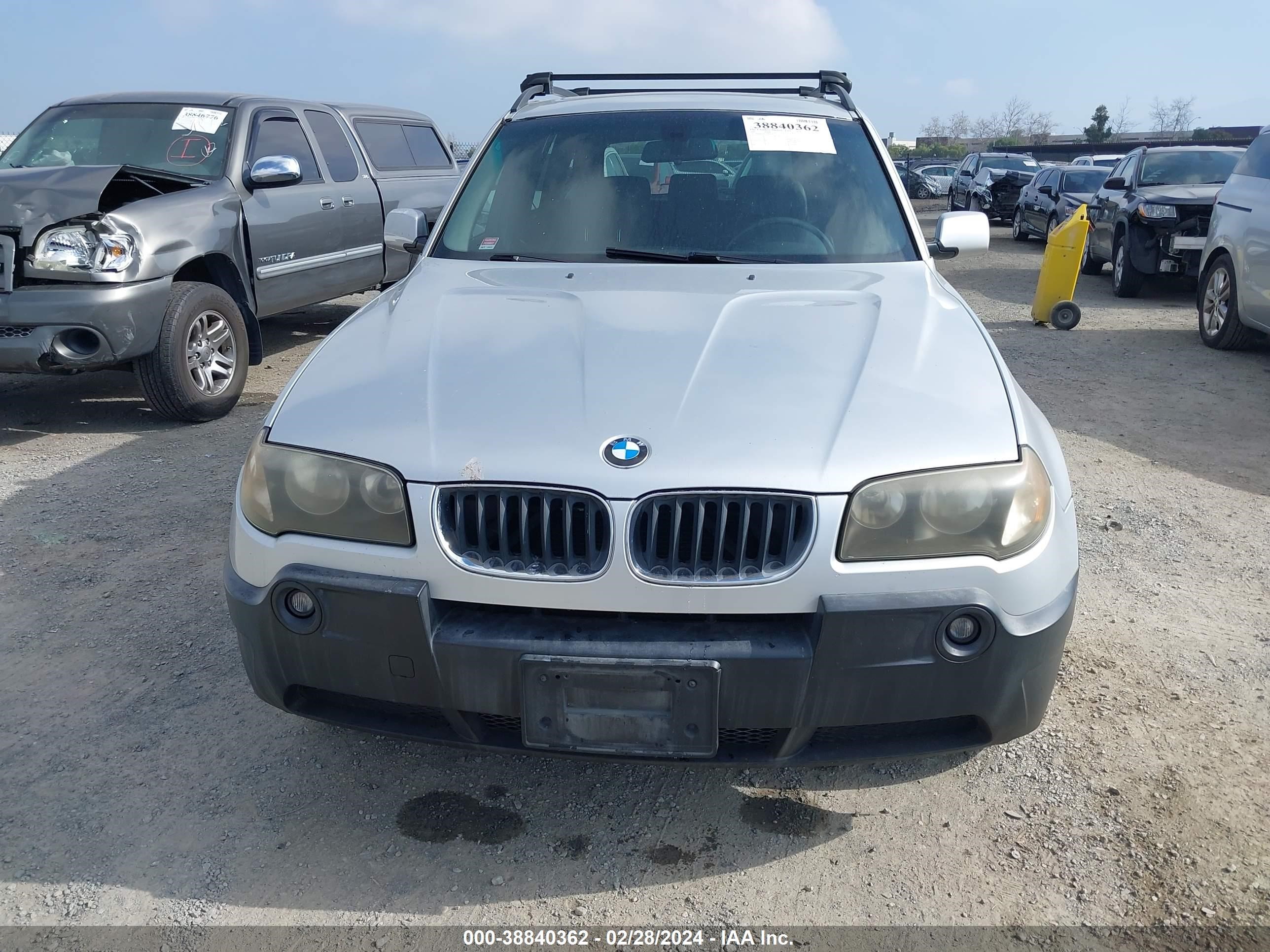 Photo 5 VIN: WBXPA93435WD07977 - BMW X3 