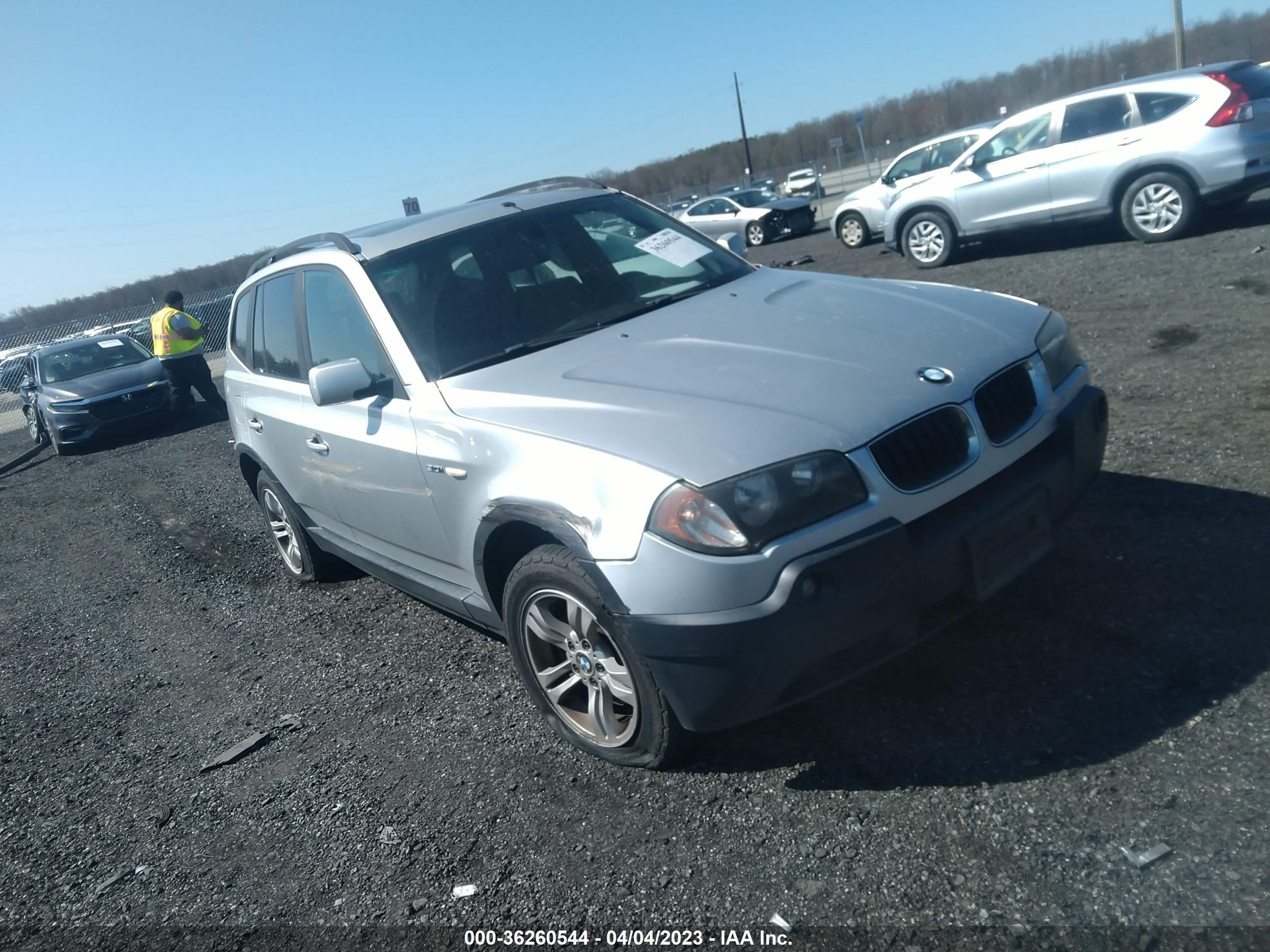 Photo 0 VIN: WBXPA93435WD09745 - BMW X3 