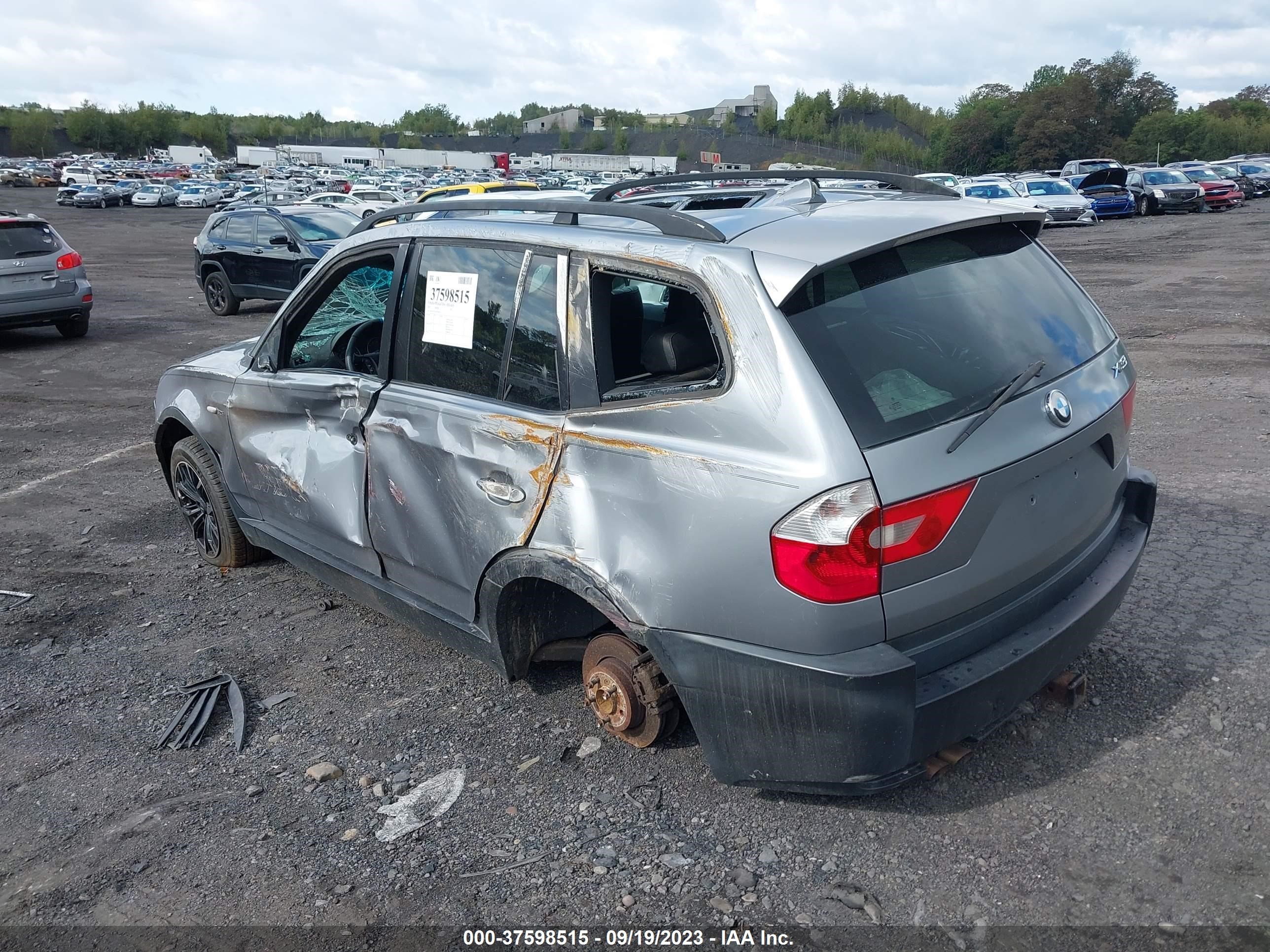 Photo 2 VIN: WBXPA93445WD04876 - BMW X3 