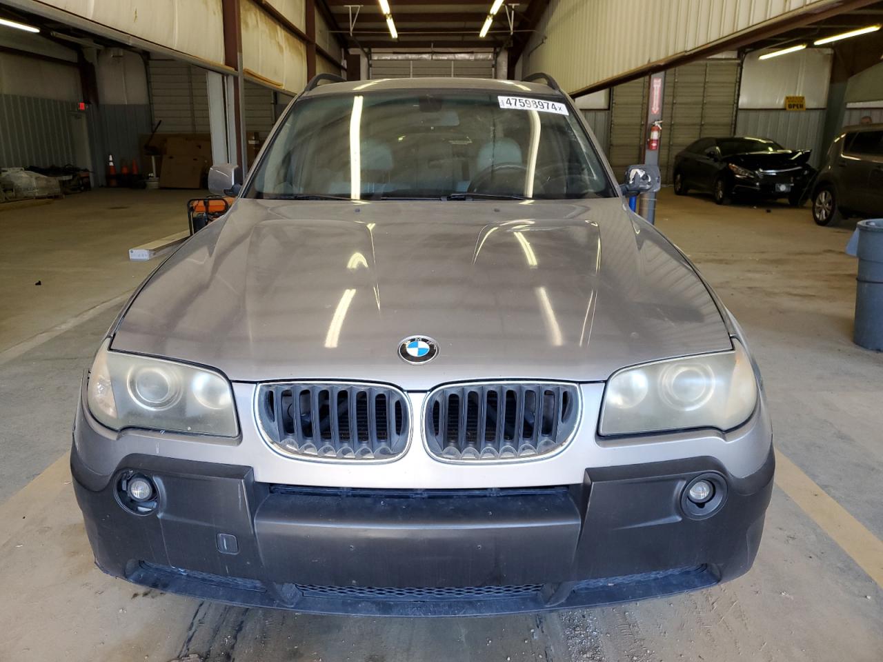 Photo 4 VIN: WBXPA93485WD13337 - BMW X3 