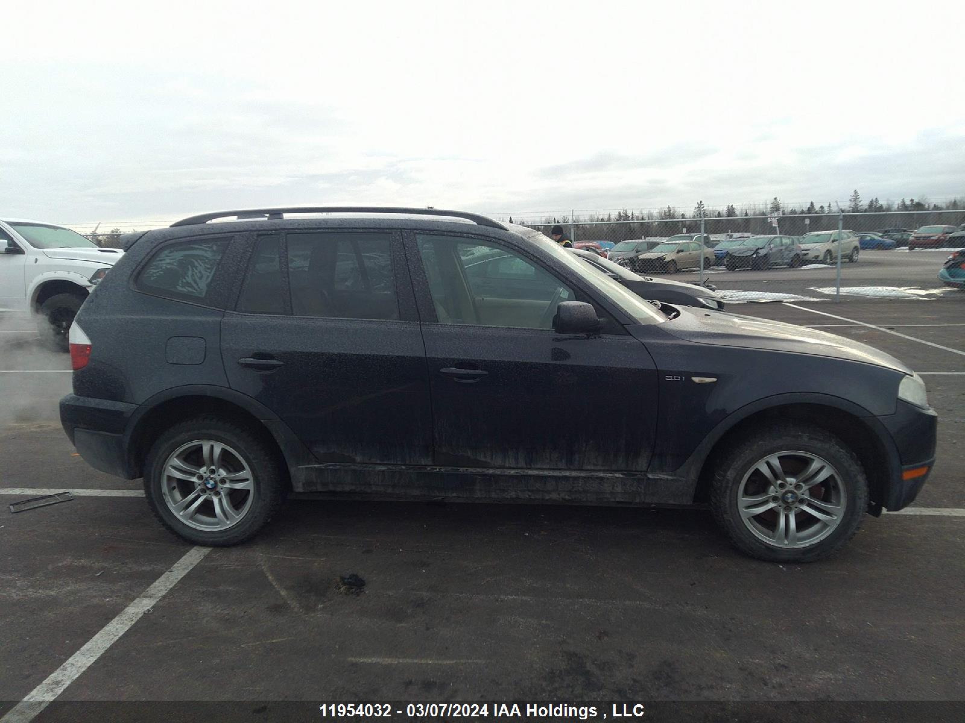 Photo 12 VIN: WBXPC73448WE52979 - BMW X3 