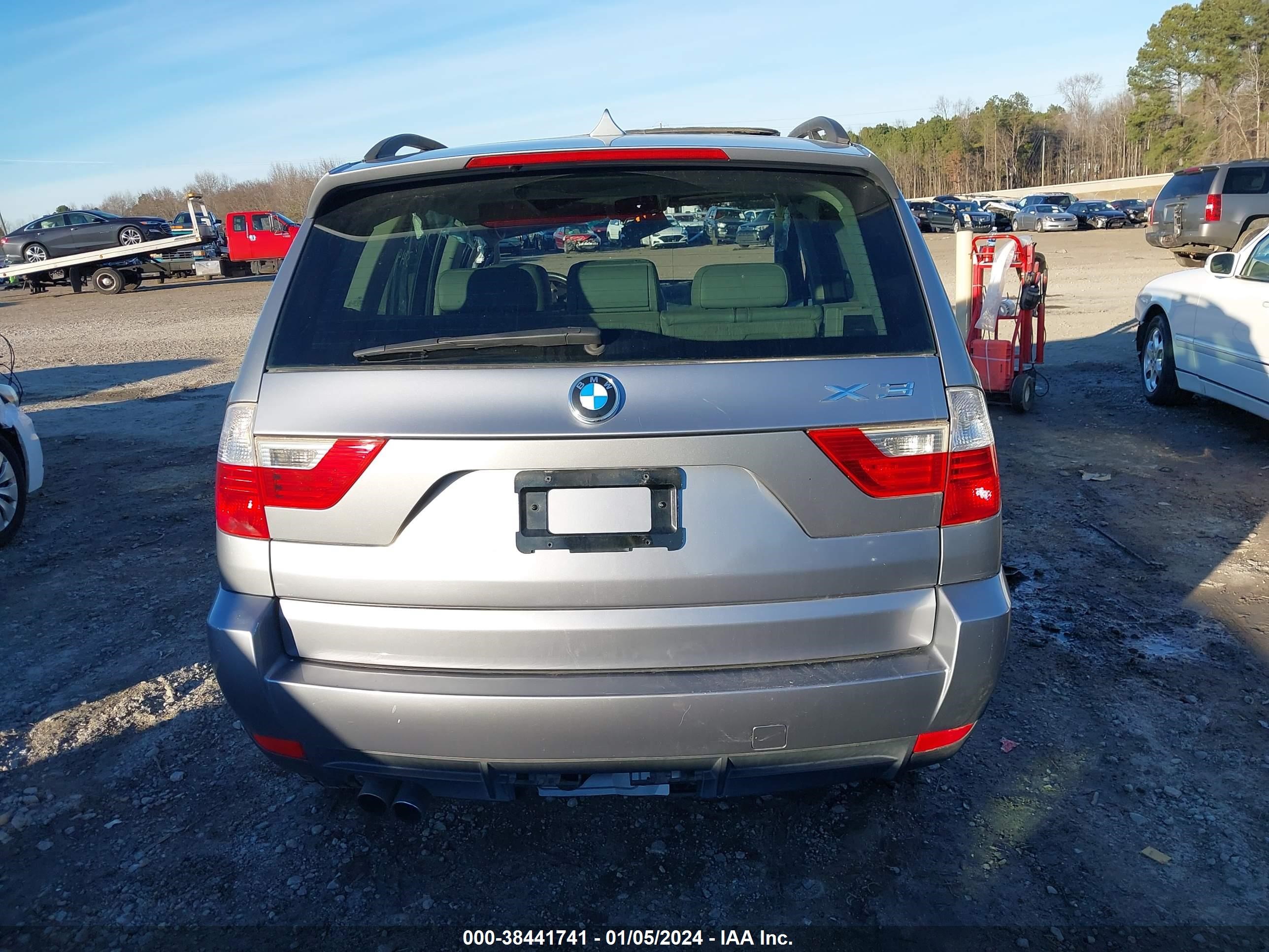 Photo 15 VIN: WBXPC93407WF21659 - BMW X3 