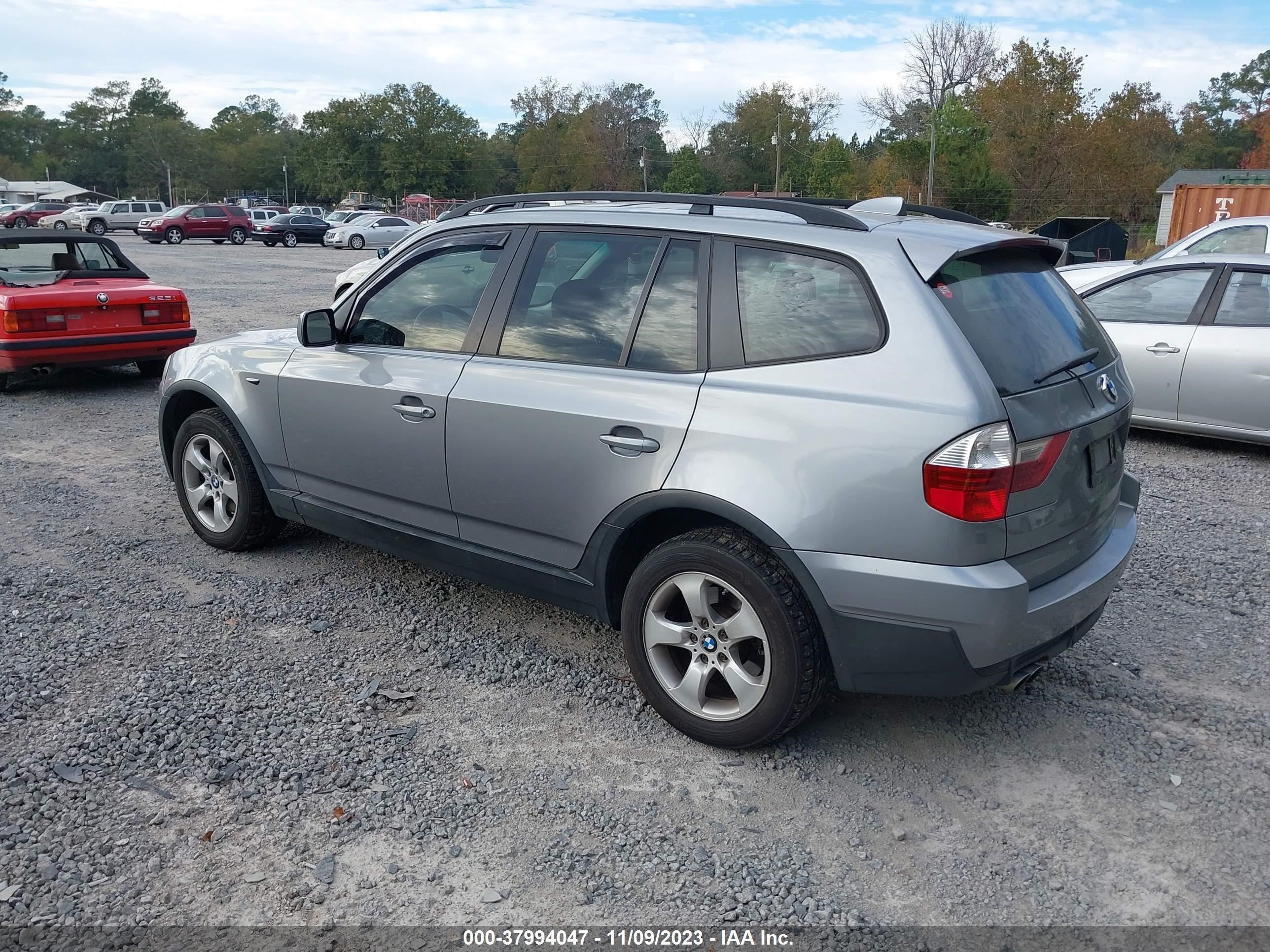 Photo 2 VIN: WBXPC93407WF29244 - BMW X3 