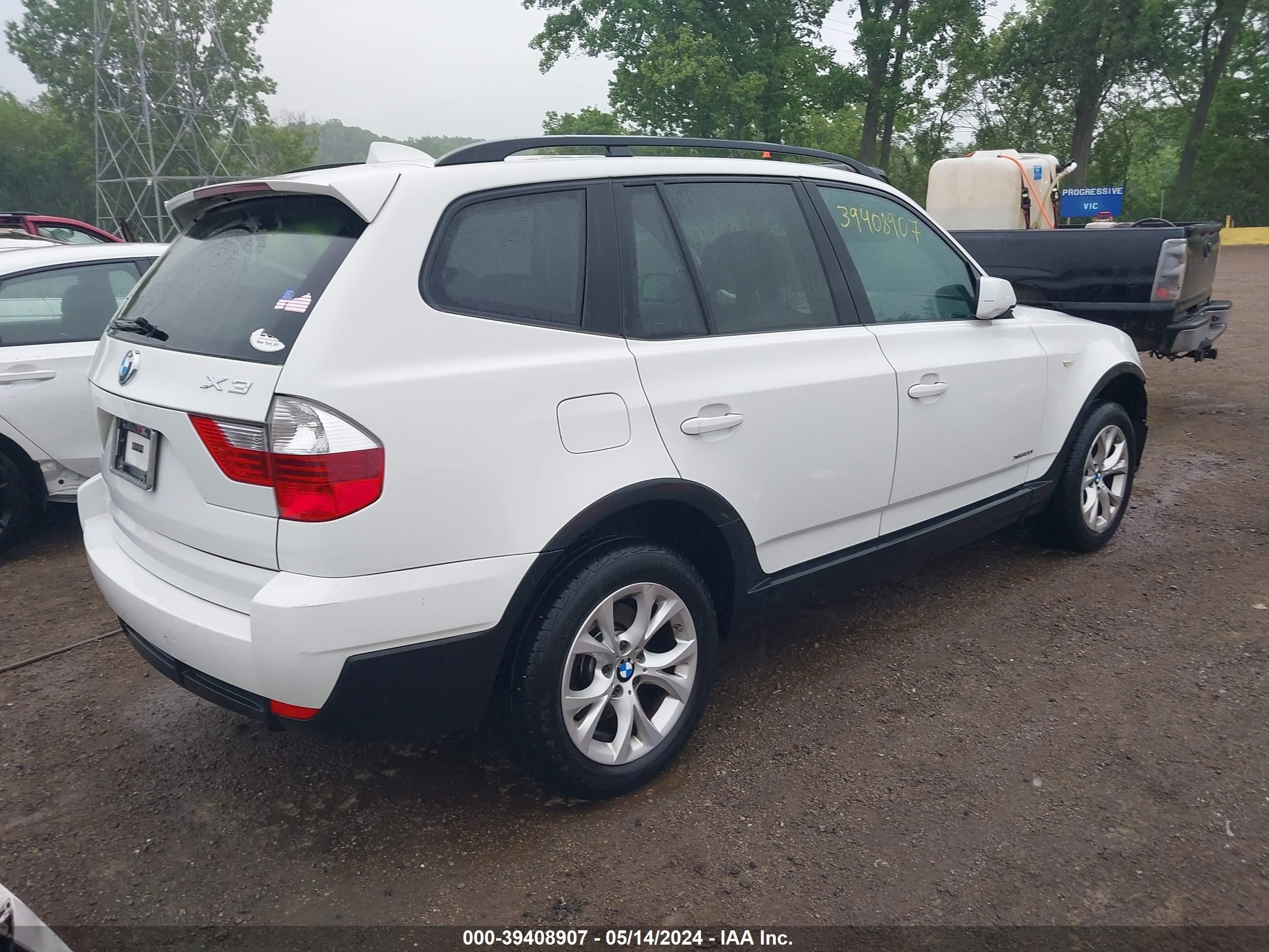 Photo 3 VIN: WBXPC93409WJ30852 - BMW X3 