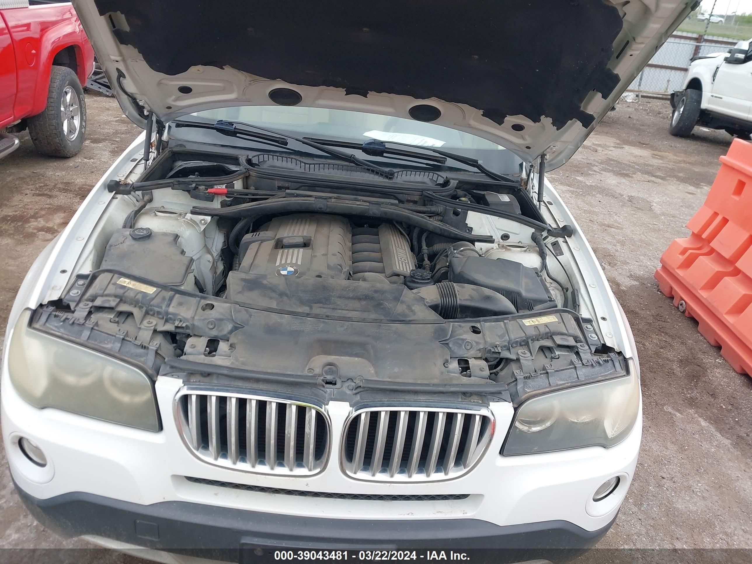 Photo 9 VIN: WBXPC93417WF02196 - BMW X3 