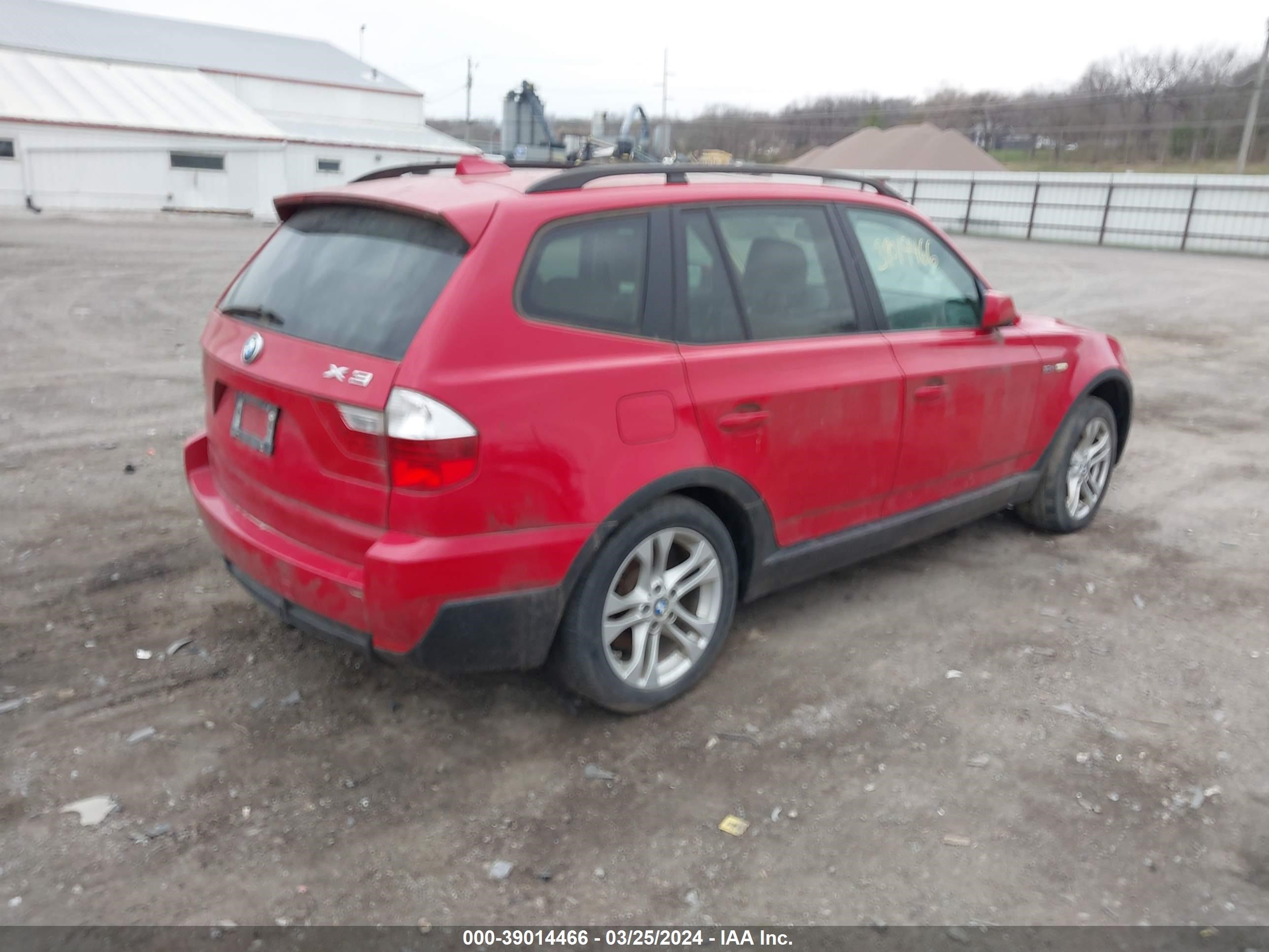 Photo 3 VIN: WBXPC93417WF05051 - BMW X3 