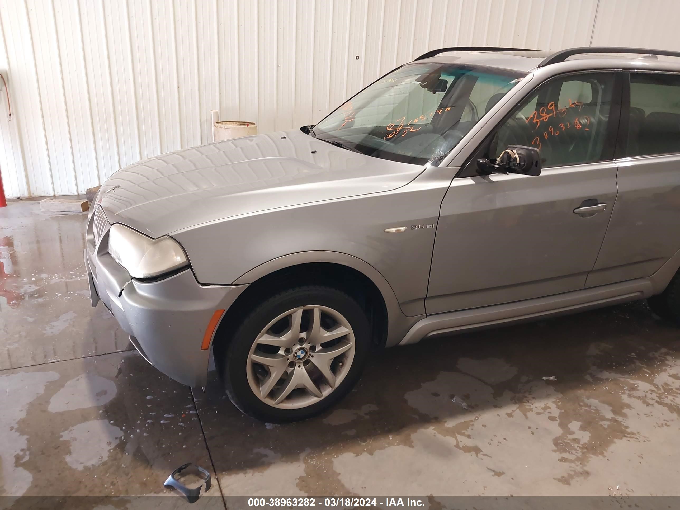 Photo 17 VIN: WBXPC93417WF16695 - BMW X3 