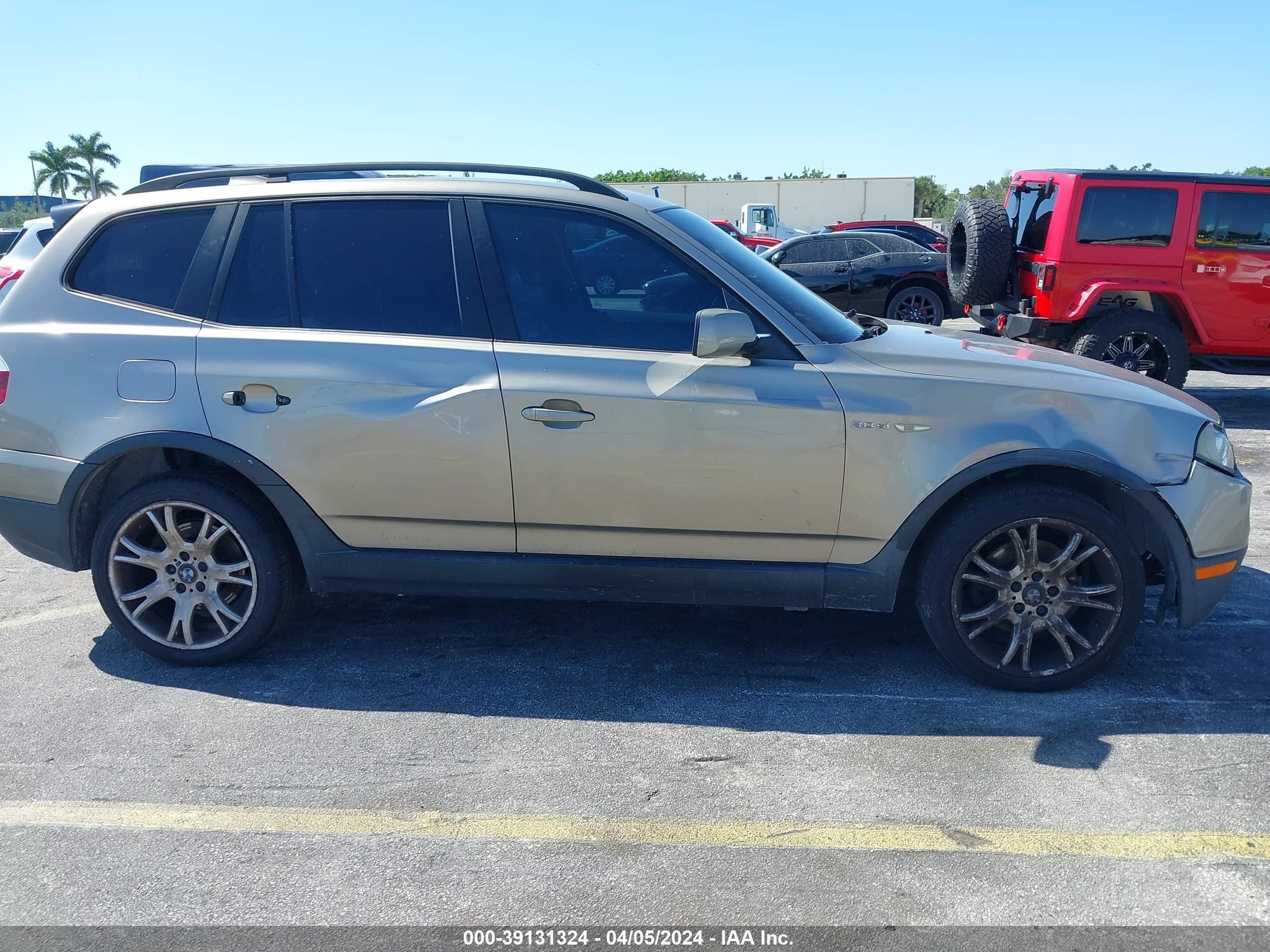 Photo 5 VIN: WBXPC93418WJ07630 - BMW X3 