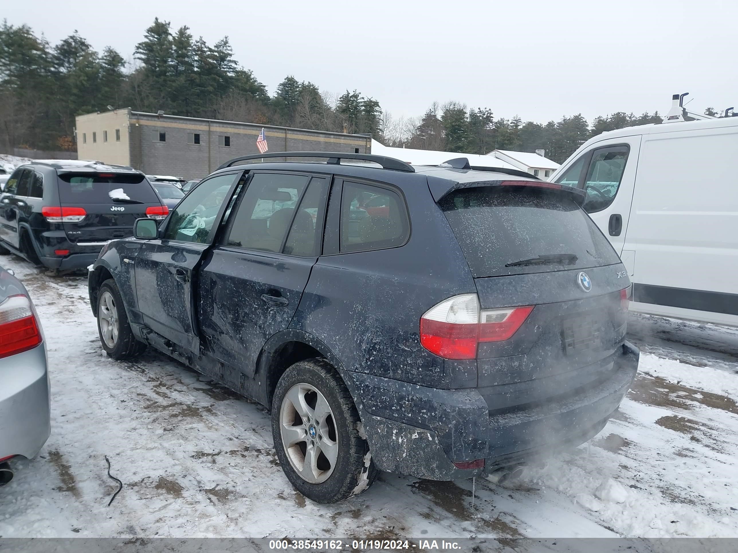 Photo 2 VIN: WBXPC93427WF12378 - BMW X3 