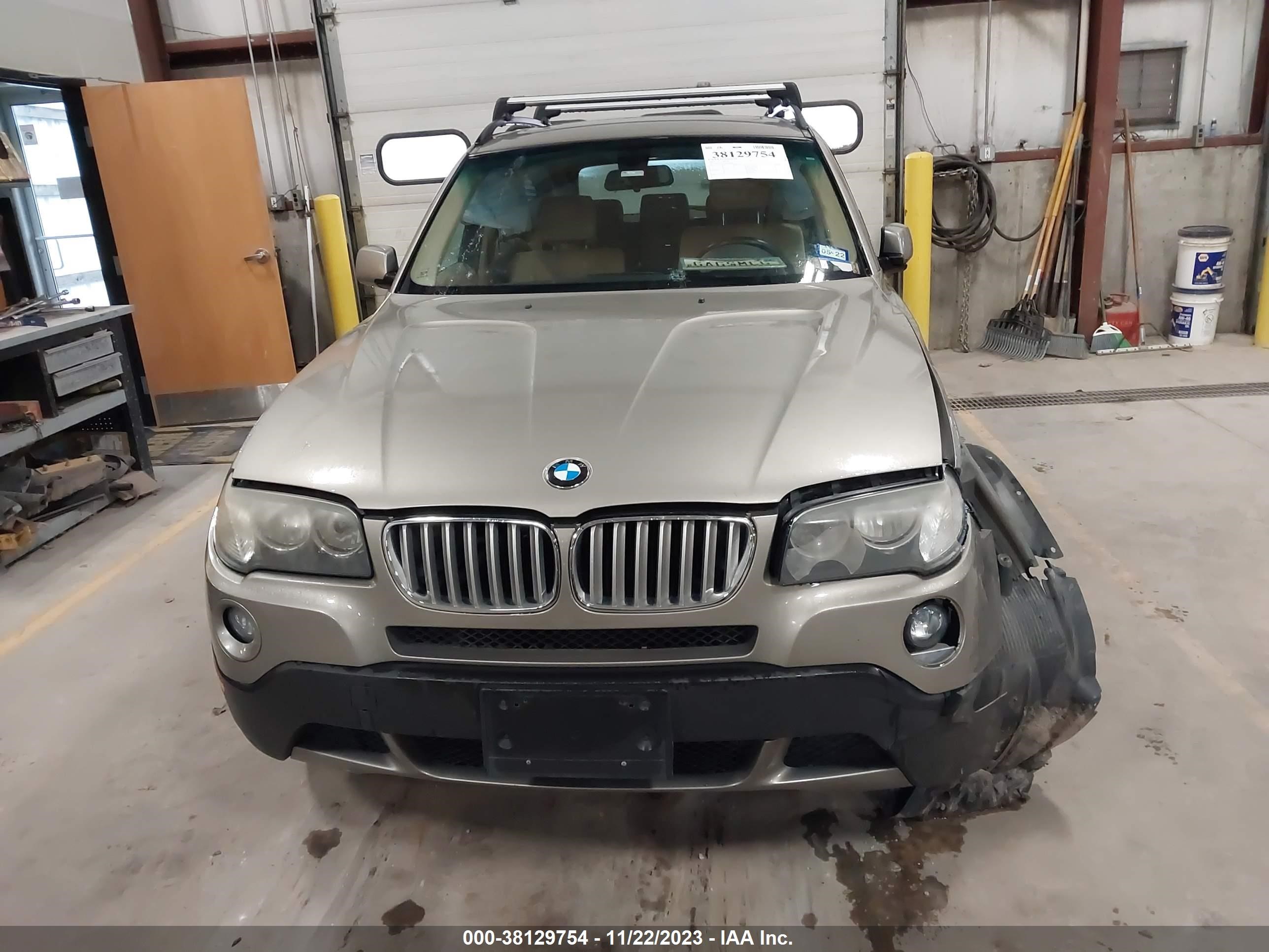 Photo 11 VIN: WBXPC93437WF08081 - BMW X3 