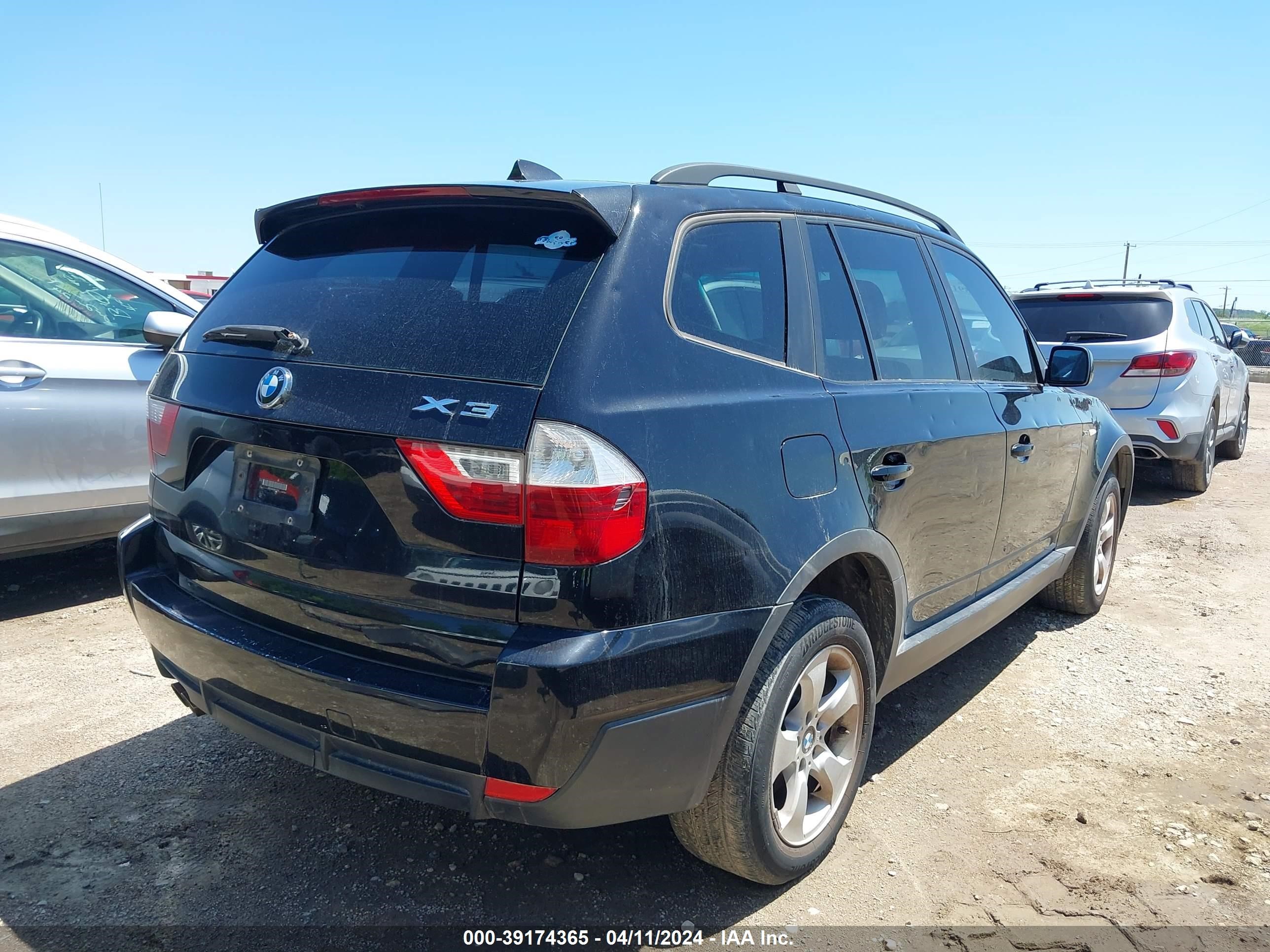 Photo 4 VIN: WBXPC93438WJ18466 - BMW X3 