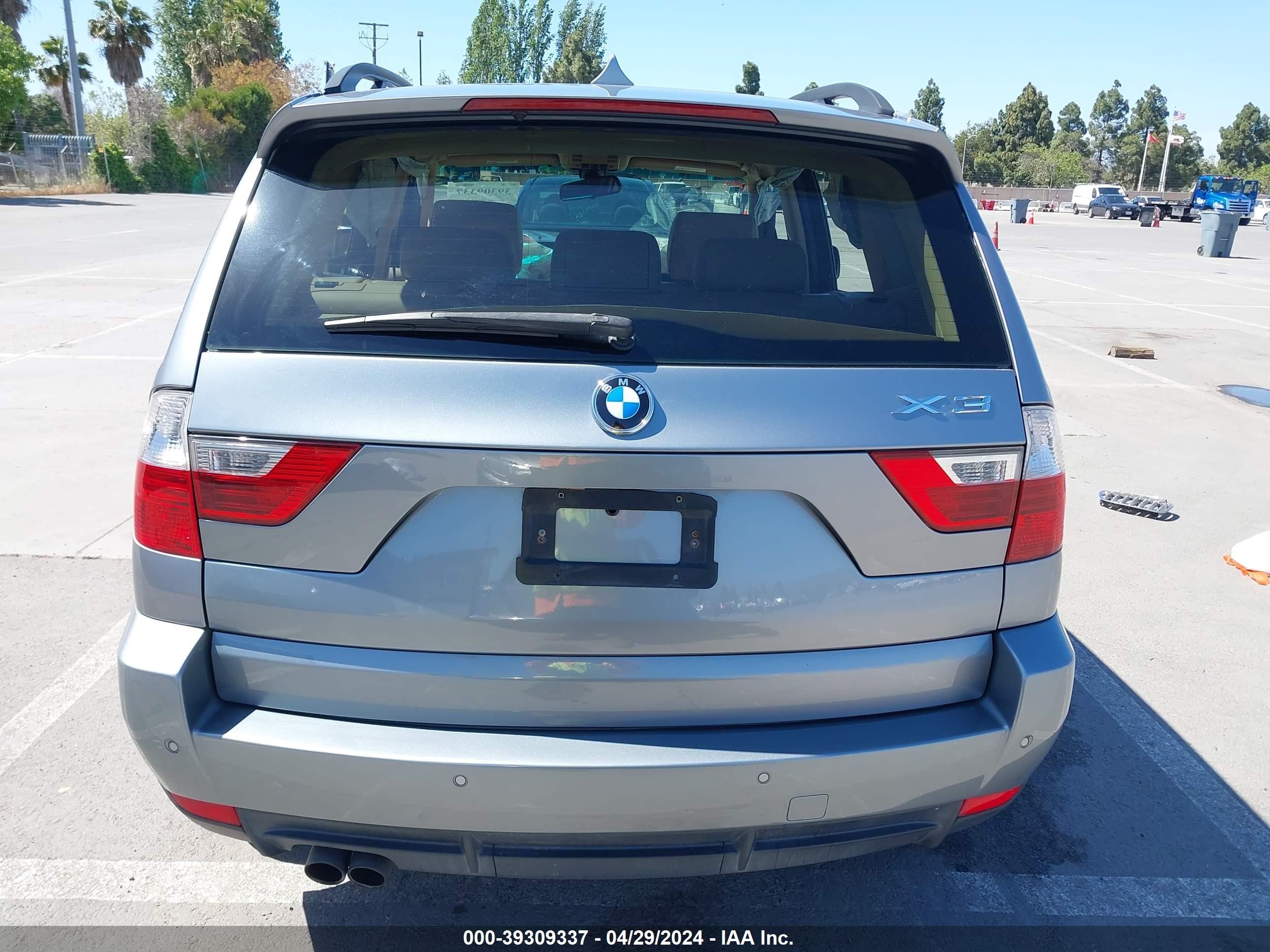 Photo 14 VIN: WBXPC93457WF01150 - BMW X3 