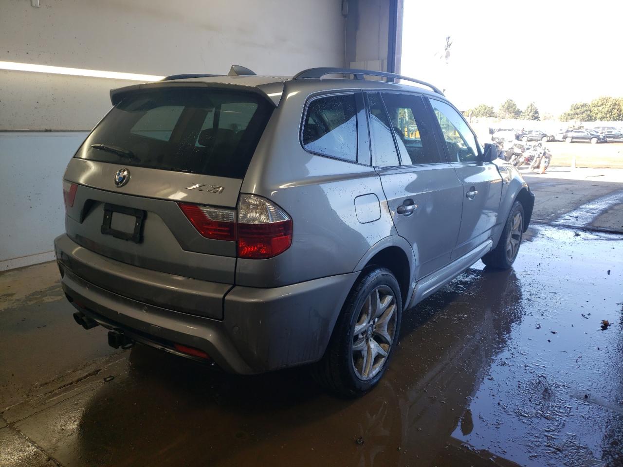 Photo 2 VIN: WBXPC93458WJ07324 - BMW X3 