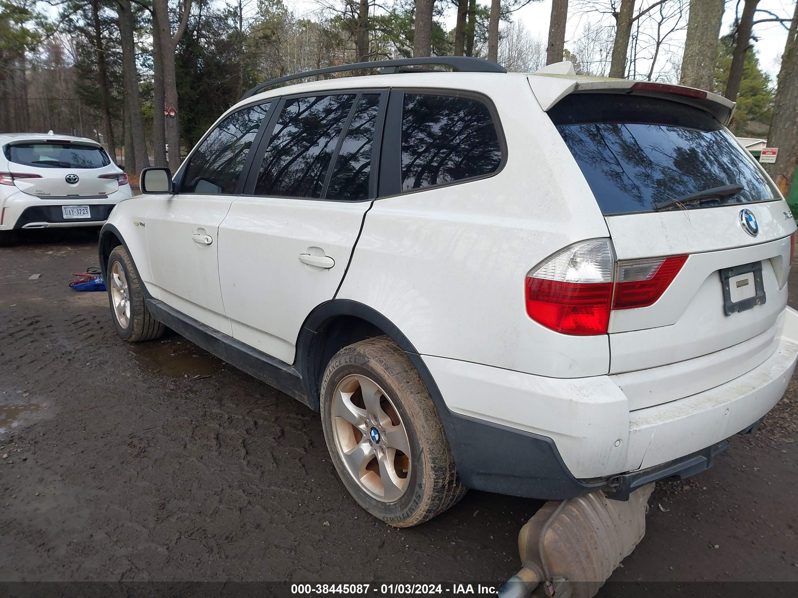 Photo 2 VIN: WBXPC93458WJ23572 - BMW X3 