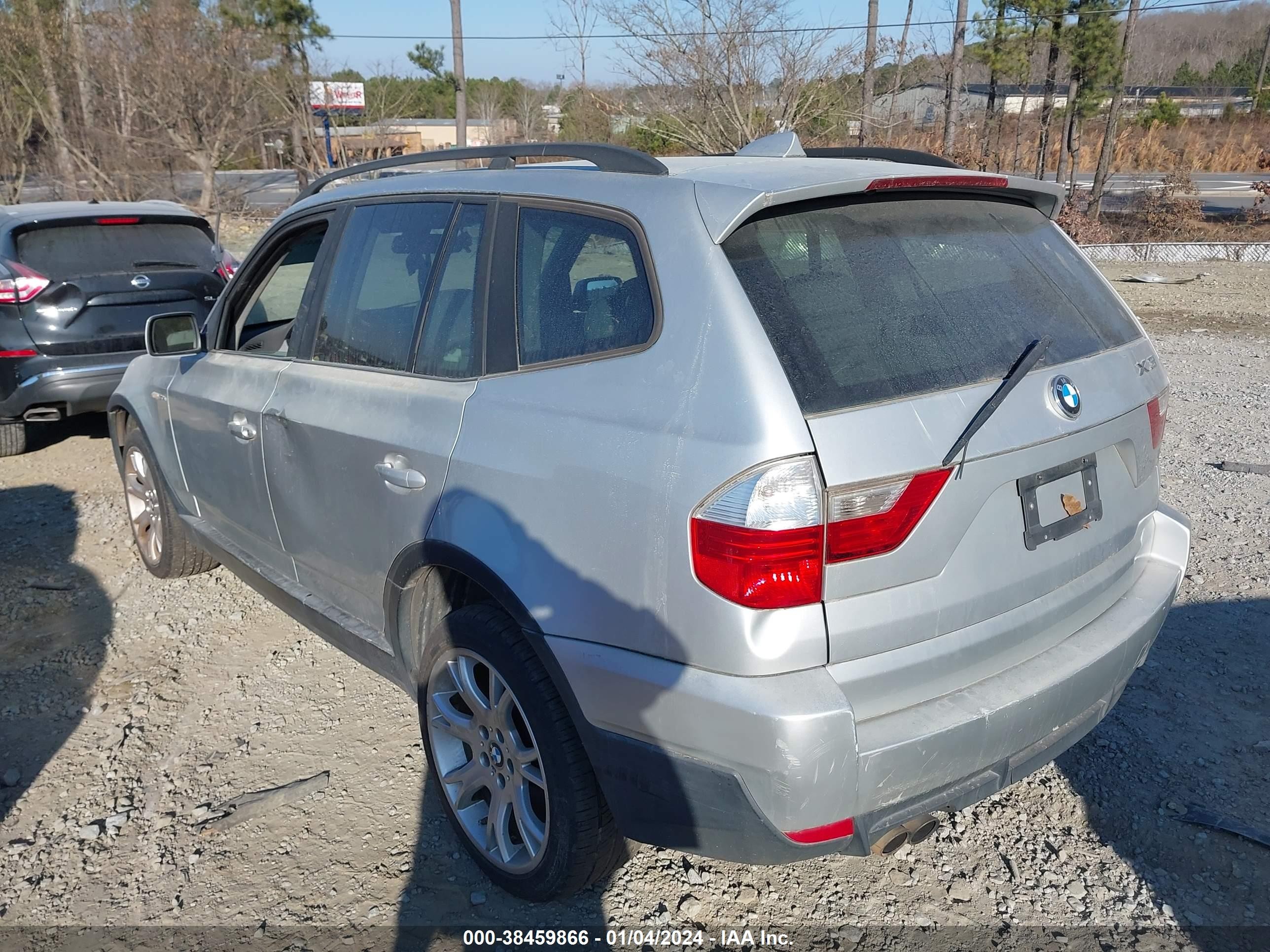 Photo 3 VIN: WBXPC93467WF09421 - BMW X3 