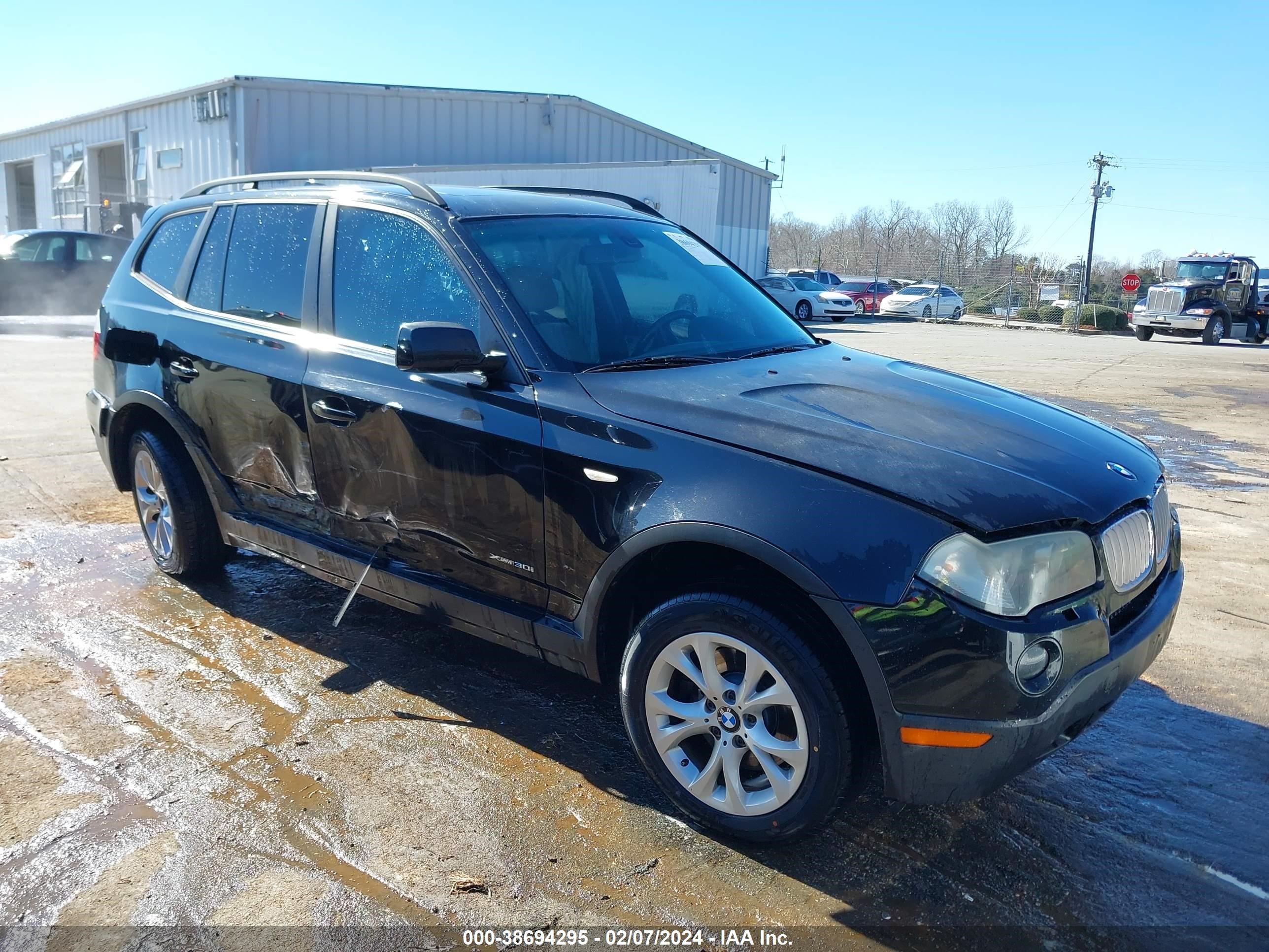 Photo 0 VIN: WBXPC93469WJ26322 - BMW X3 