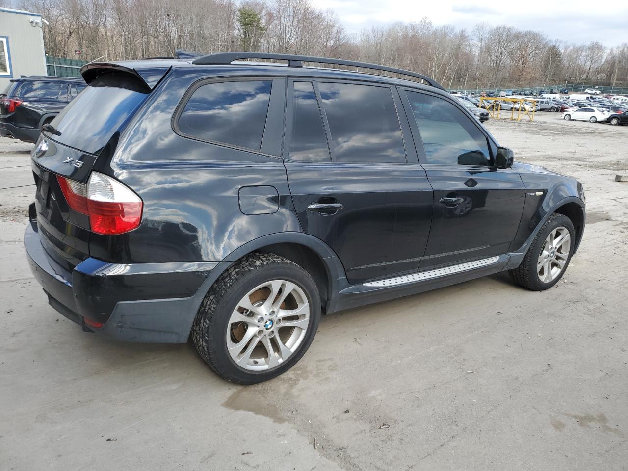 Photo 2 VIN: WBXPC93477WF17771 - BMW X3 