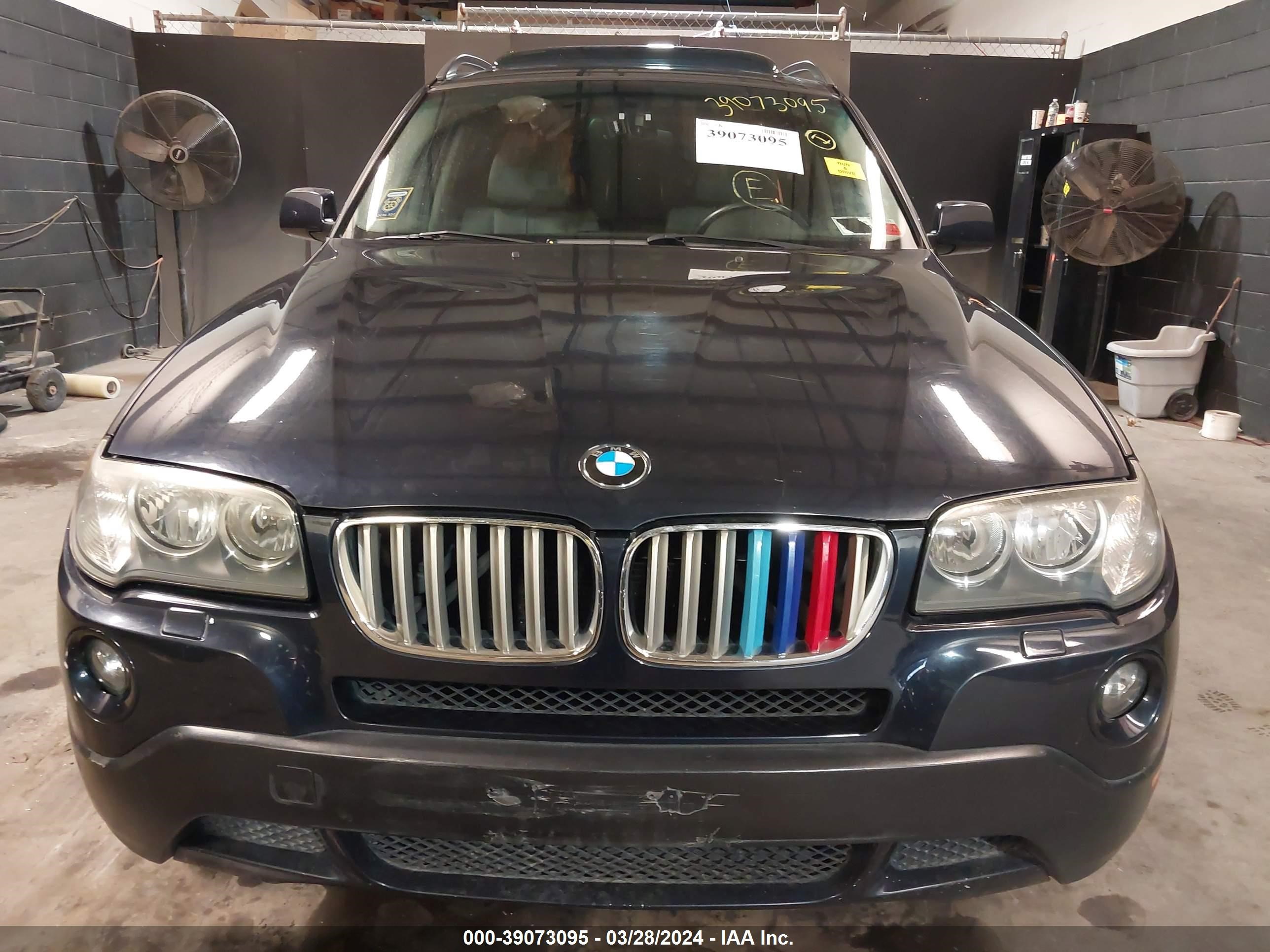 Photo 11 VIN: WBXPC93478WJ17904 - BMW X3 