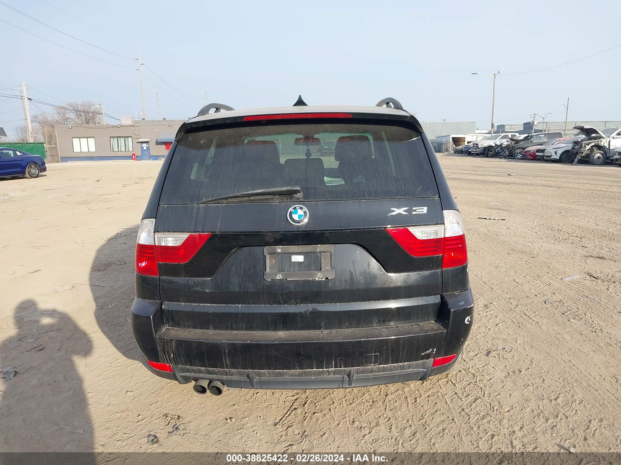 Photo 15 VIN: WBXPC93488WJ03641 - BMW X3 