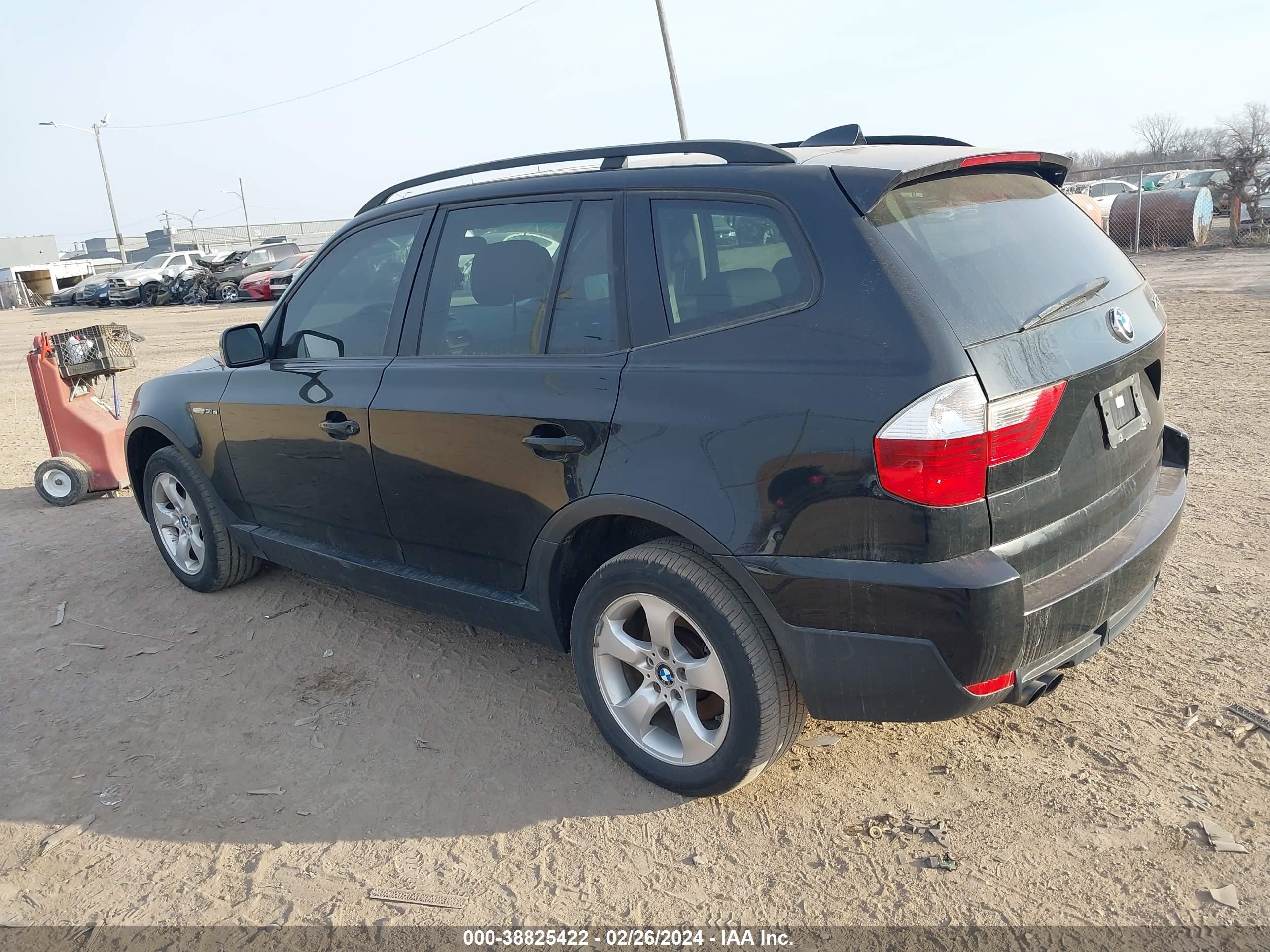 Photo 2 VIN: WBXPC93488WJ03641 - BMW X3 