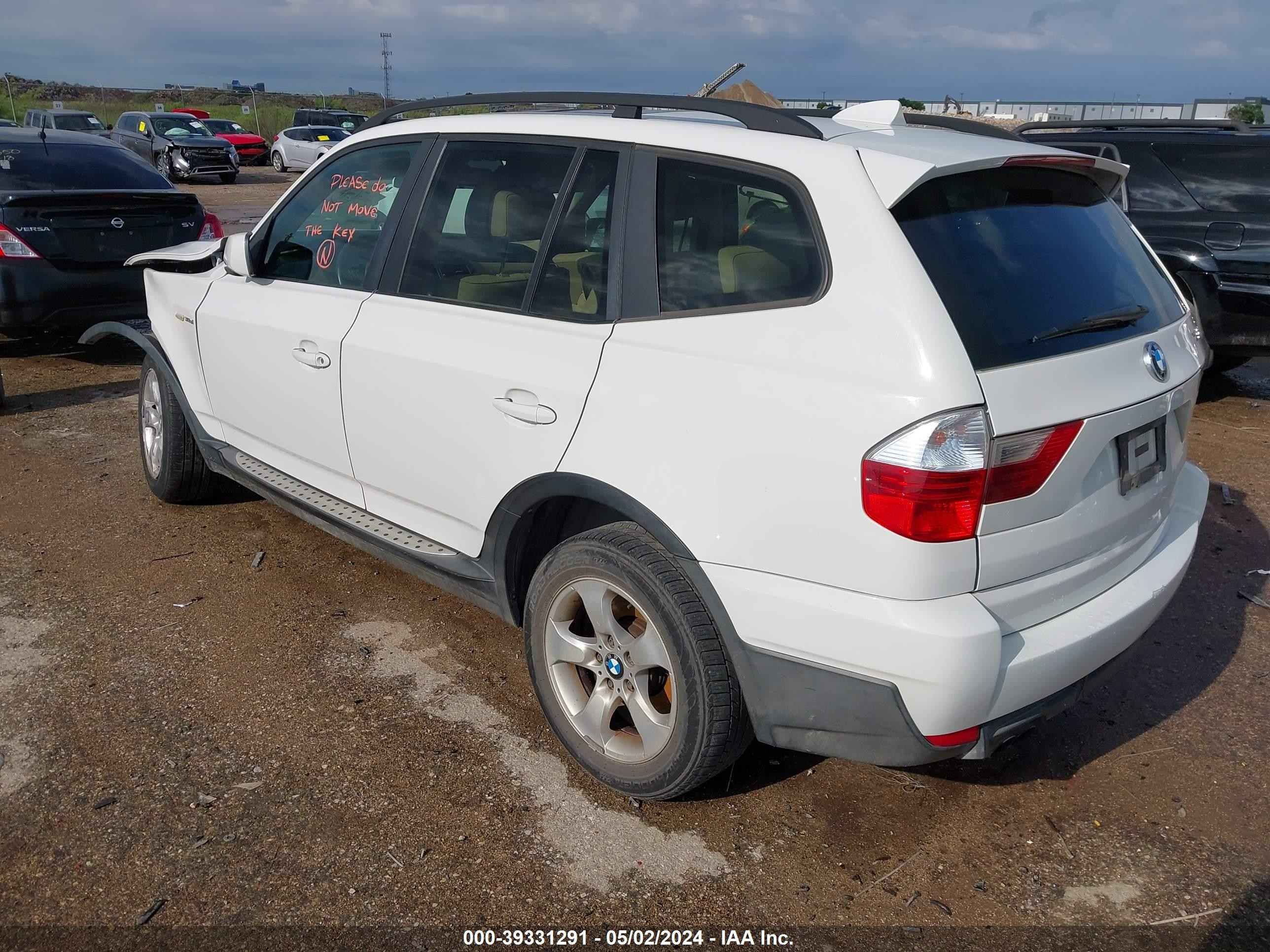 Photo 2 VIN: WBXPC93488WJ20763 - BMW X3 