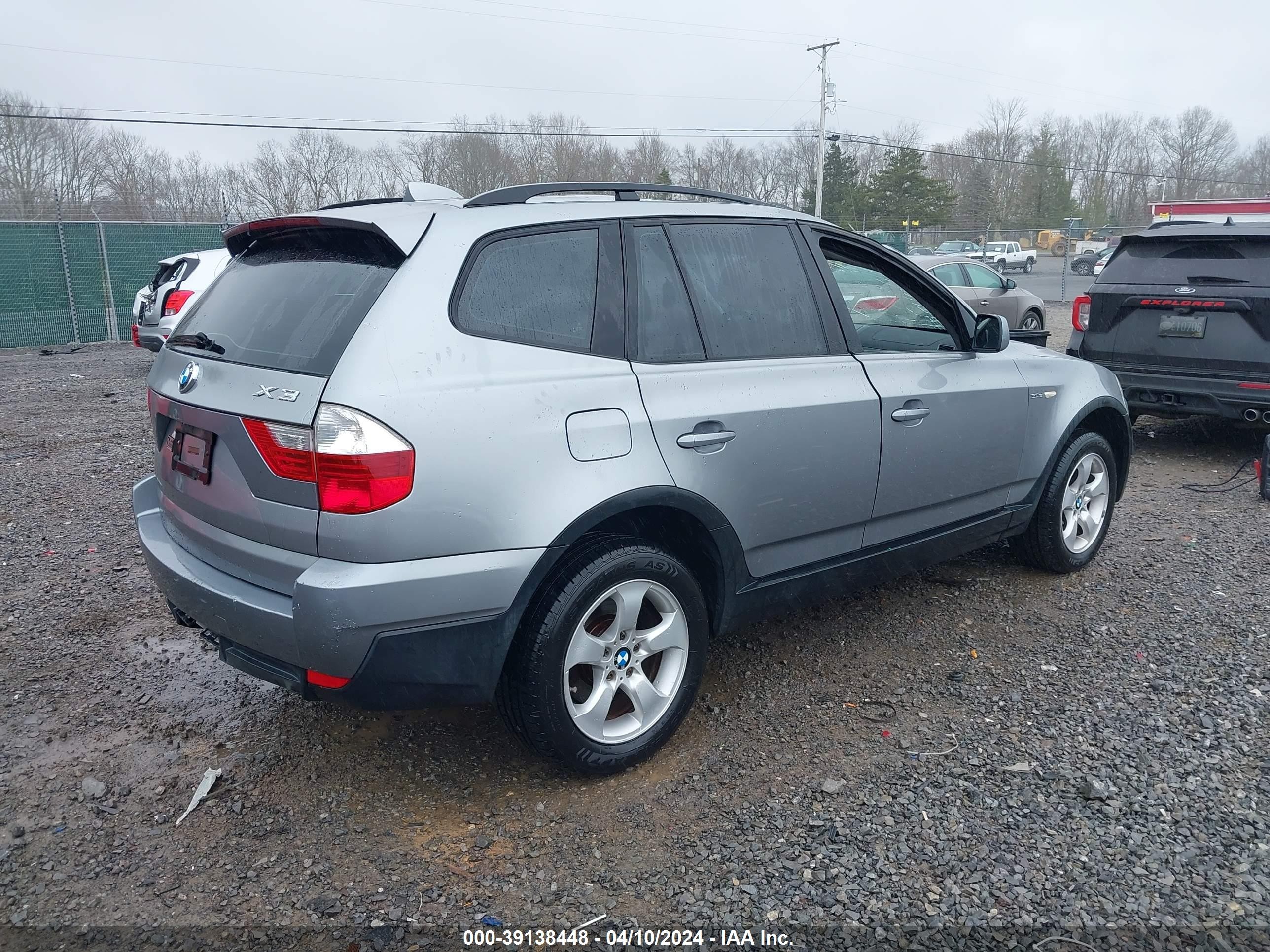 Photo 3 VIN: WBXPC93488WJ22044 - BMW X3 