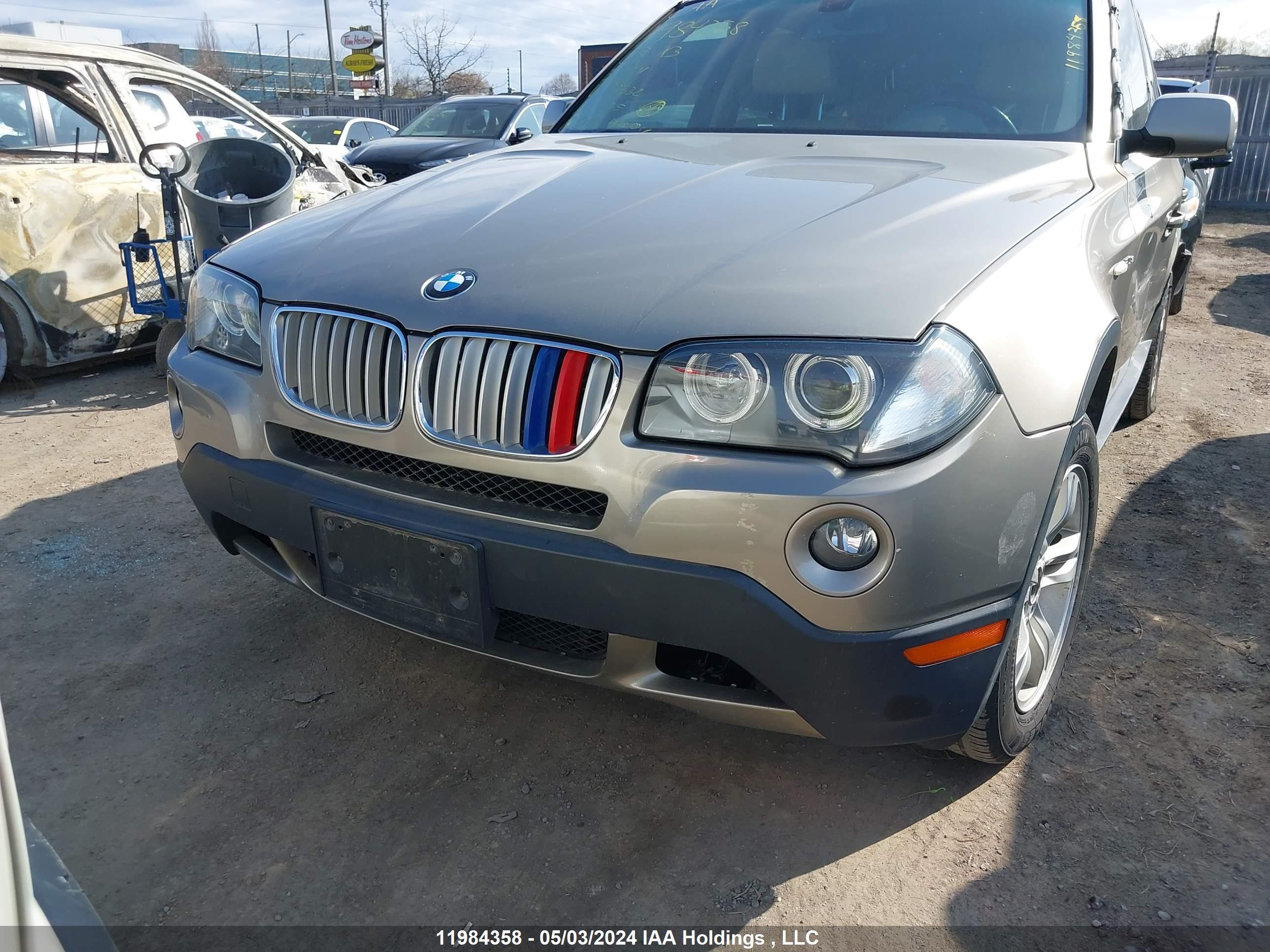 Photo 11 VIN: WBXPC93498WJ19332 - BMW X3 