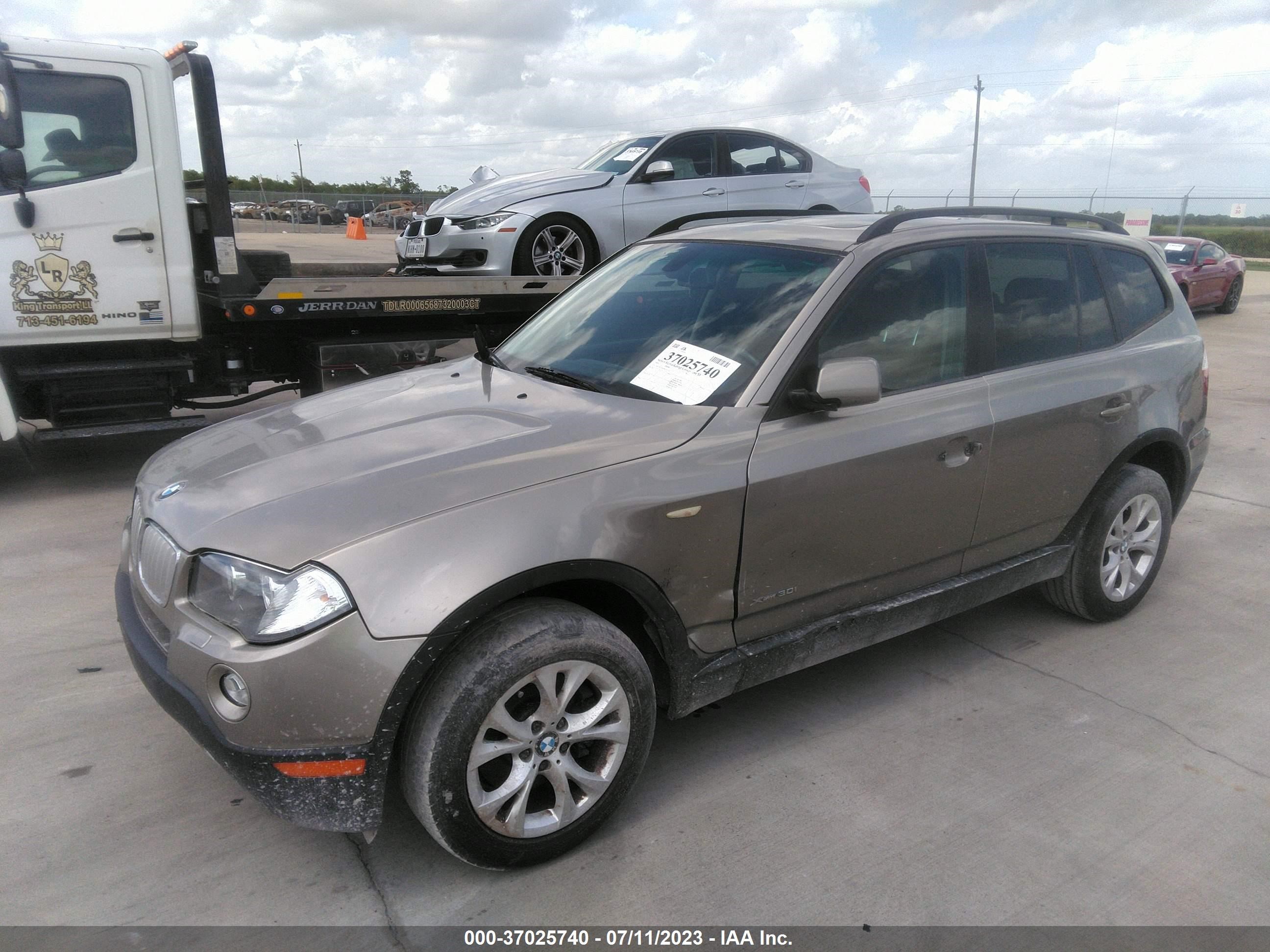 Photo 1 VIN: WBXPC93499WJ31319 - BMW X3 