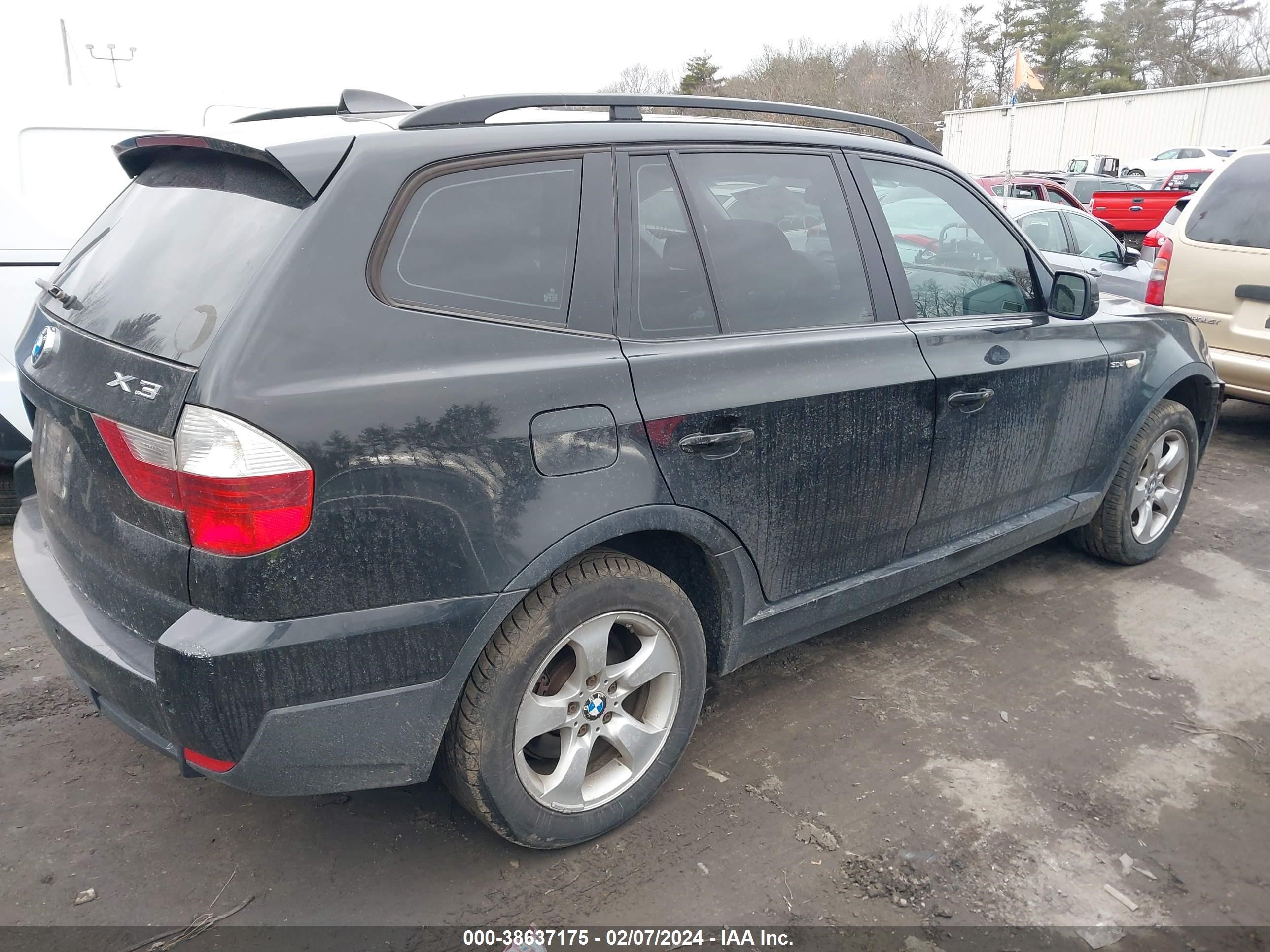 Photo 3 VIN: WBXPC934X8WJ22238 - BMW X3 