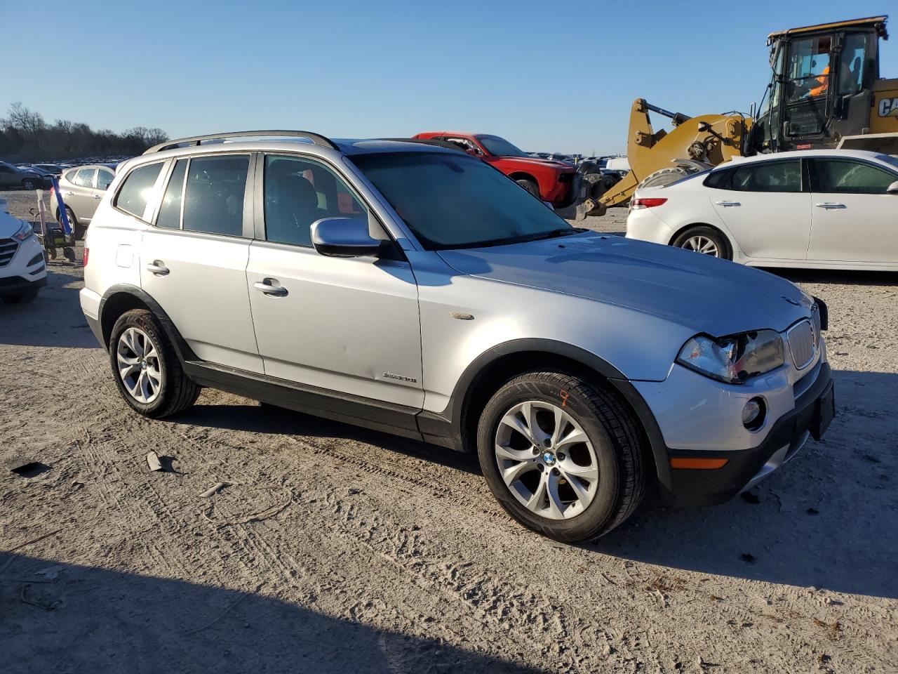 Photo 3 VIN: WBXPC9C41AWJ37152 - BMW X3 