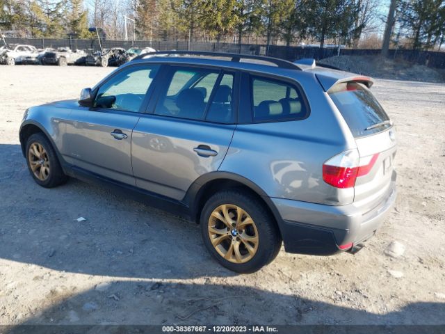 Photo 2 VIN: WBXPC9C43AWJ35547 - BMW X3 