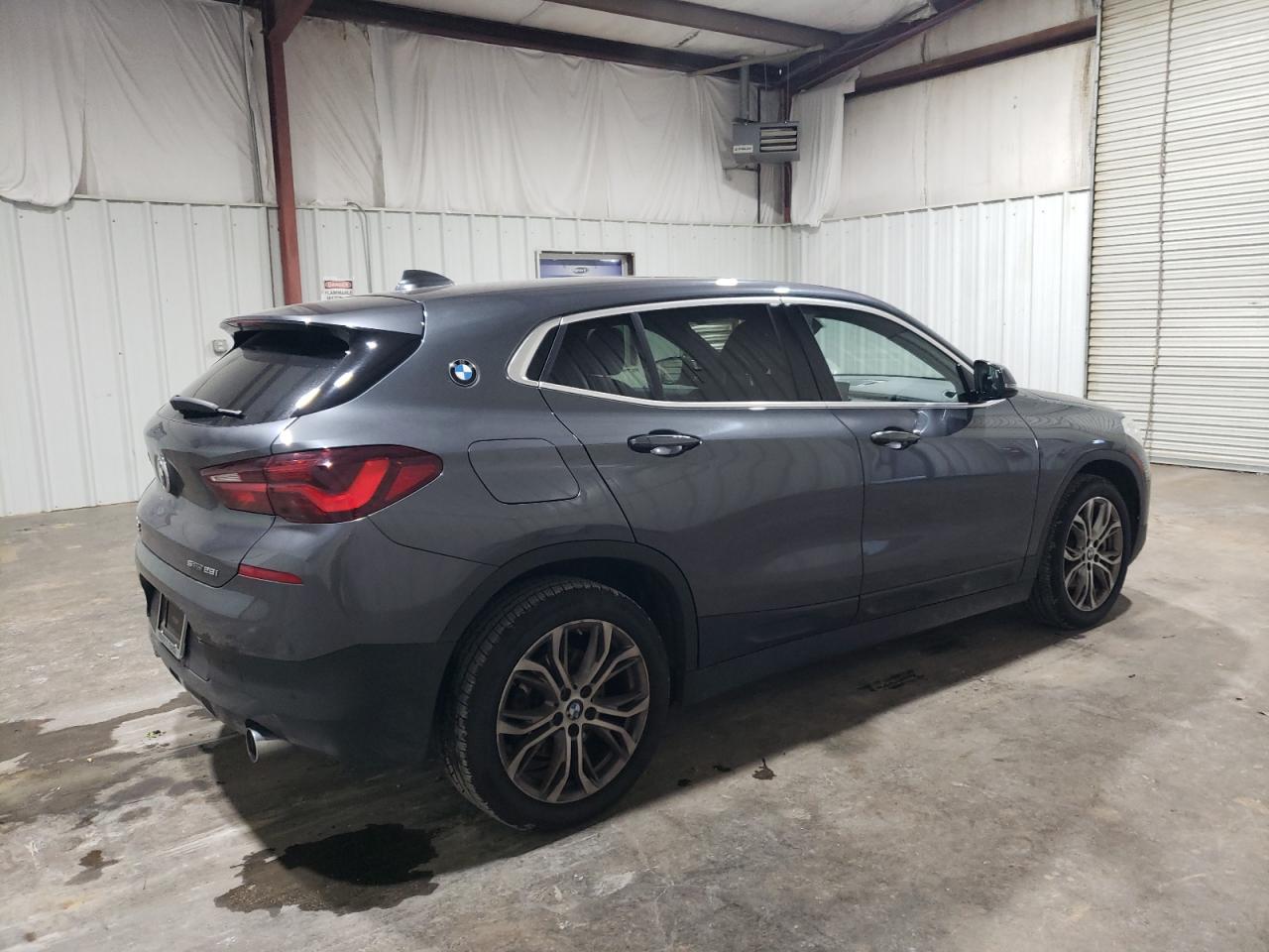 Photo 2 VIN: WBXYH9C03M5S54700 - BMW X2 