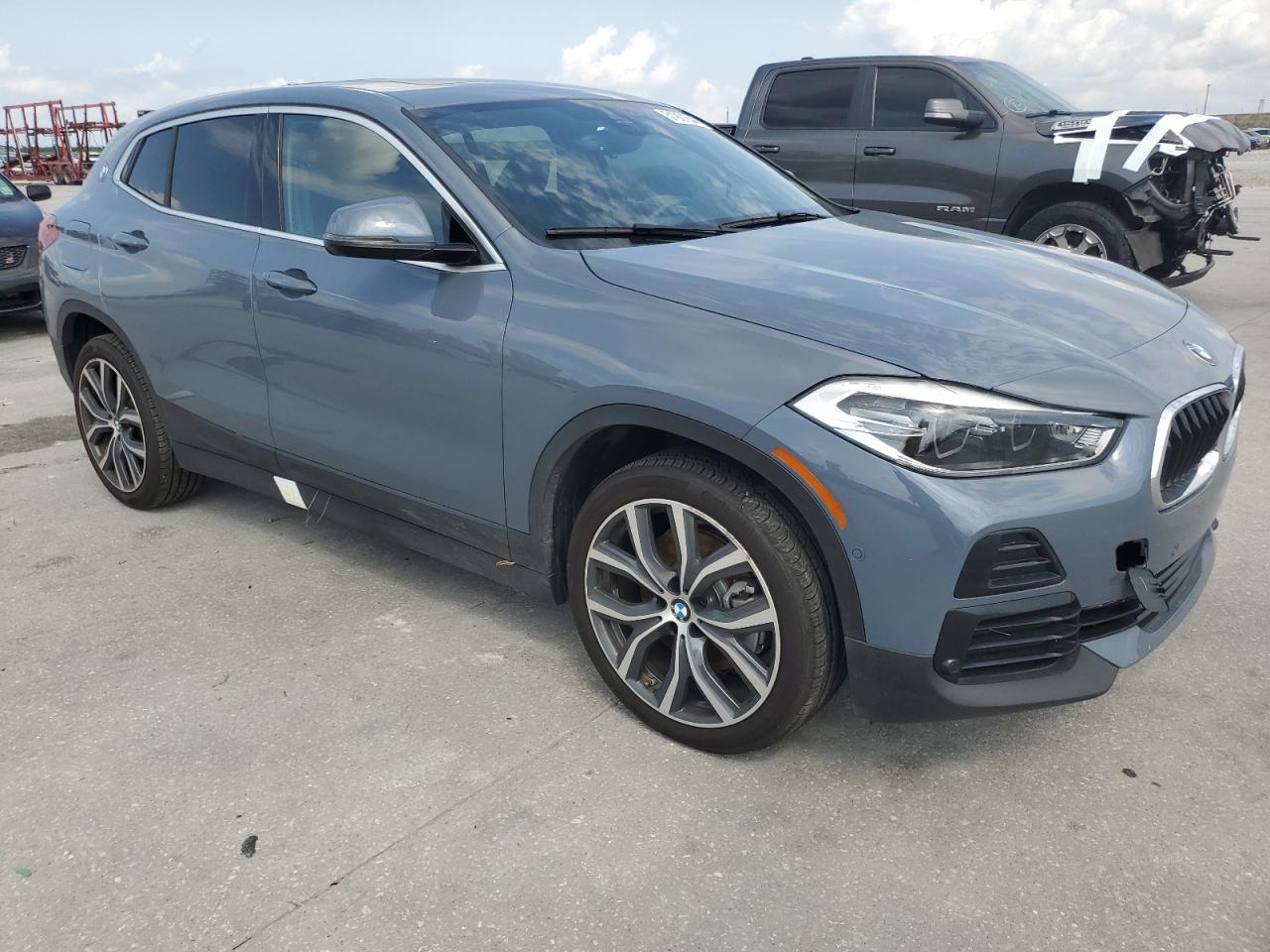 Photo 3 VIN: WBXYH9C03N5U34275 - BMW X2 