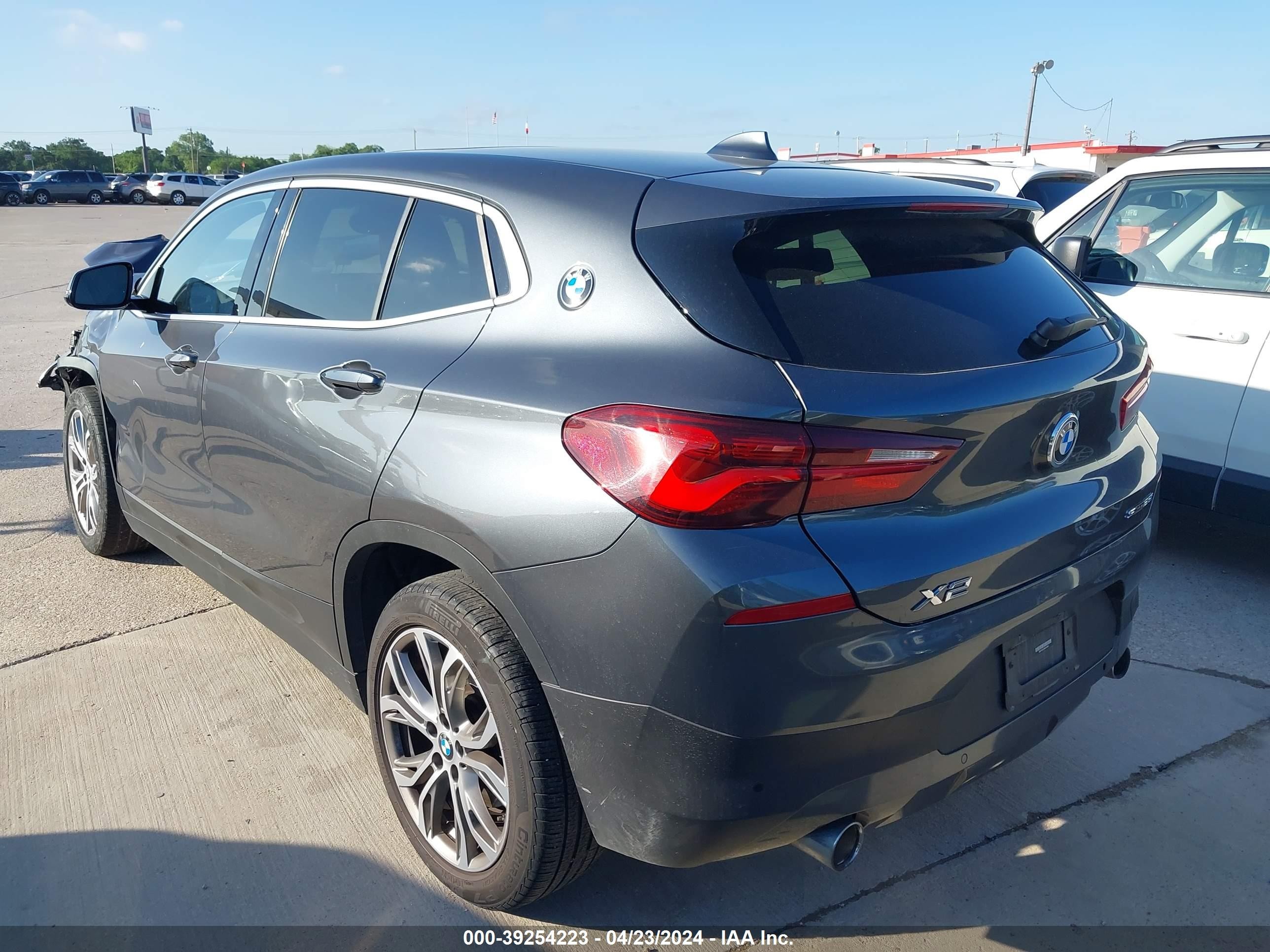 Photo 2 VIN: WBXYH9C09N5U42669 - BMW X2 