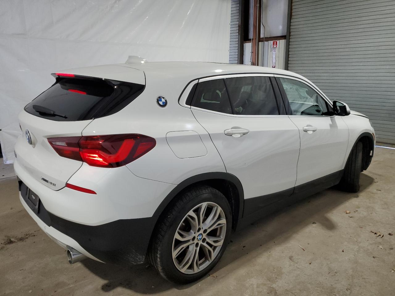 Photo 2 VIN: WBXYJ1C00N5U23028 - BMW X2 