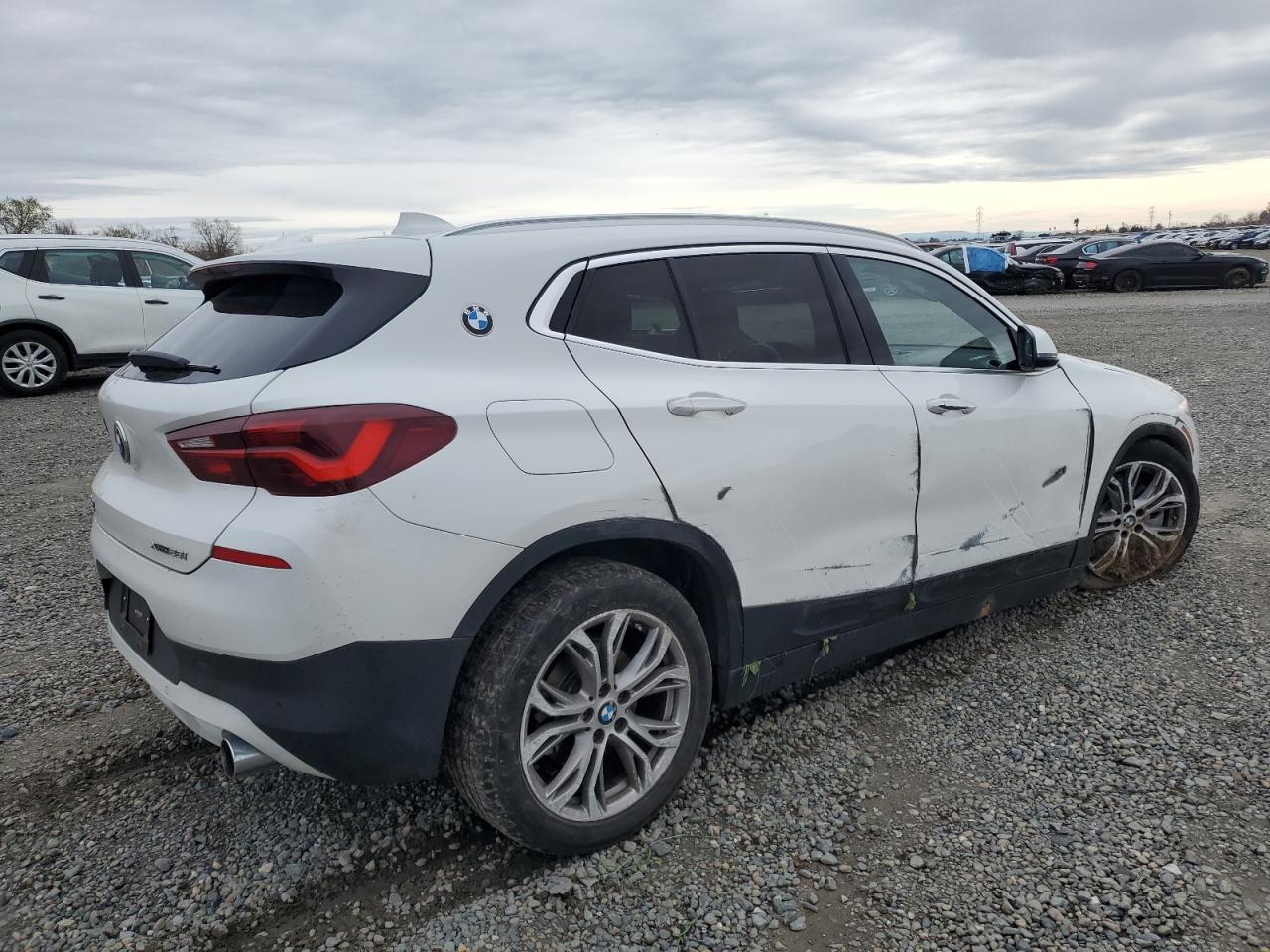 Photo 2 VIN: WBXYJ1C03M5S10797 - BMW X2 