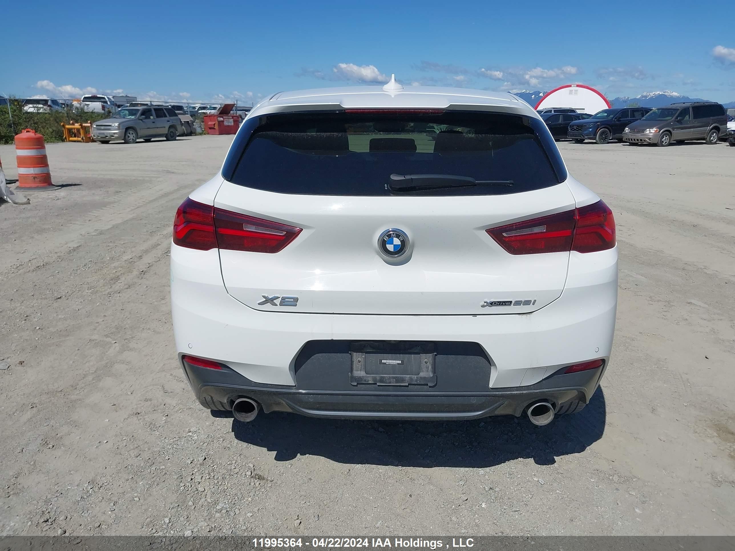 Photo 15 VIN: WBXYJ1C04N5U09214 - BMW X2 