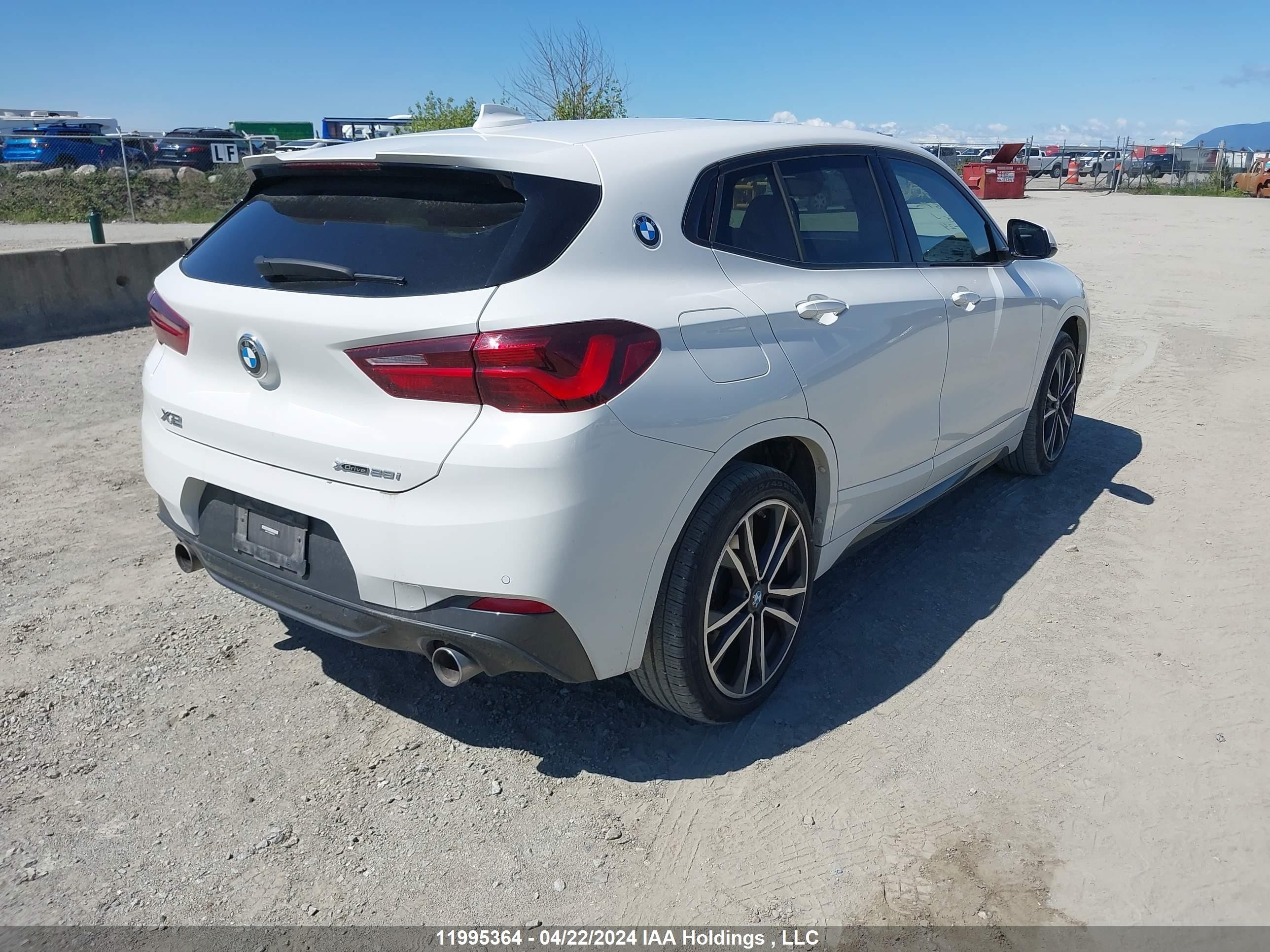 Photo 3 VIN: WBXYJ1C04N5U09214 - BMW X2 