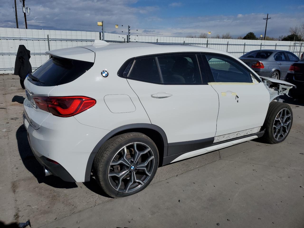 Photo 2 VIN: WBXYJ1C07L5P59921 - BMW X2 