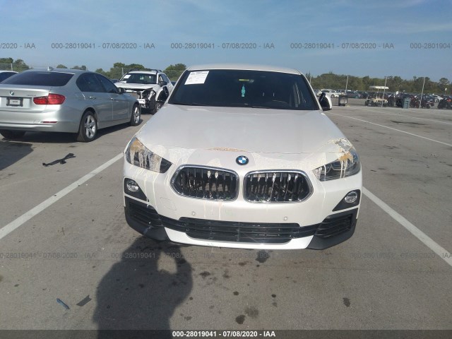 Photo 5 VIN: WBXYJ3C30JEB37974 - BMW X2 