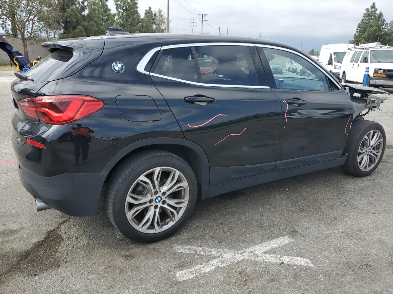 Photo 2 VIN: WBXYJ3C30JEJ81793 - BMW X2 